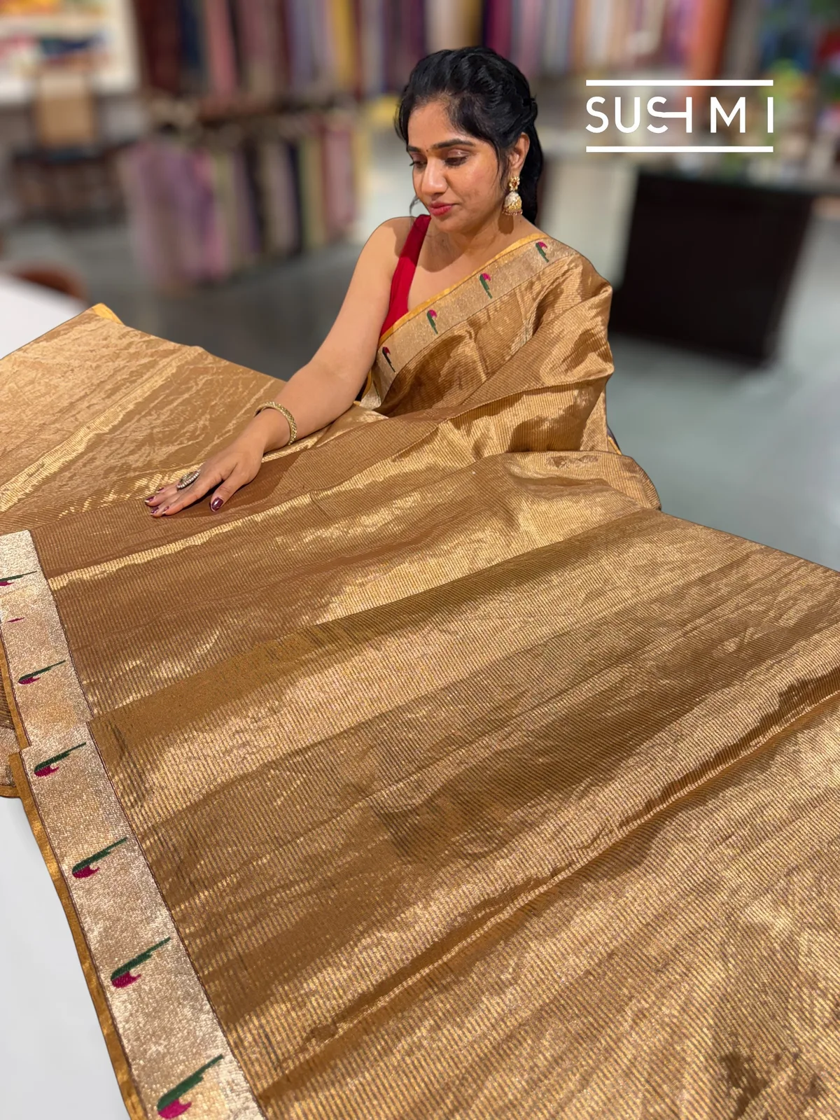 Antique Gold Chanderi Tissue Saree with pythani inspired border — Image 2