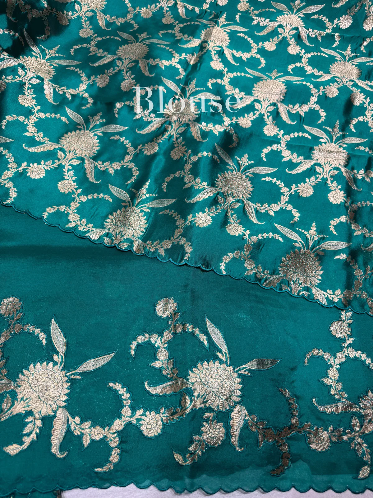 Emerald Green Organza Saree with banarasi brocade applique work — Image 7
