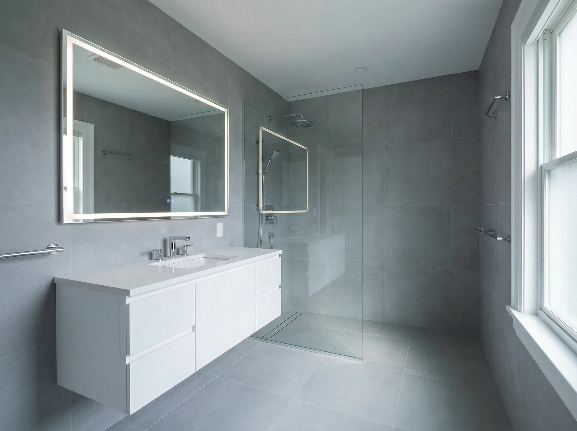 Modern Guest Bathroom