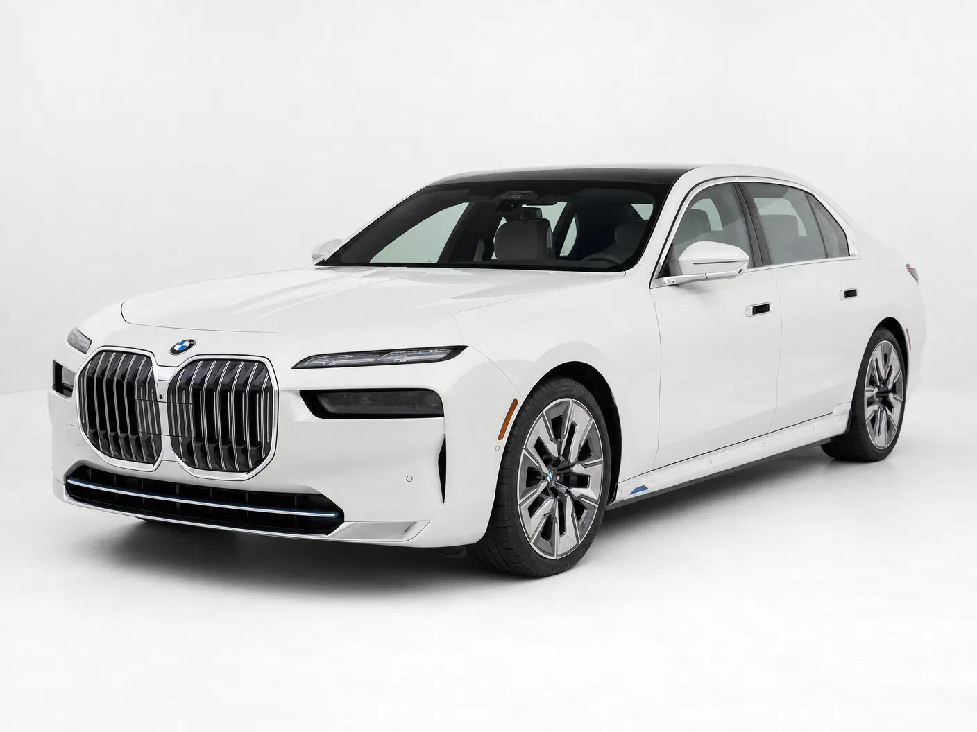 26 BMW 7 Series