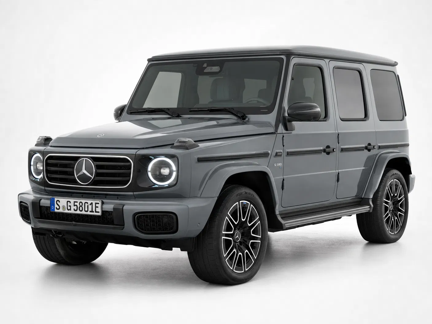 25 Mercedes-Benz G580e