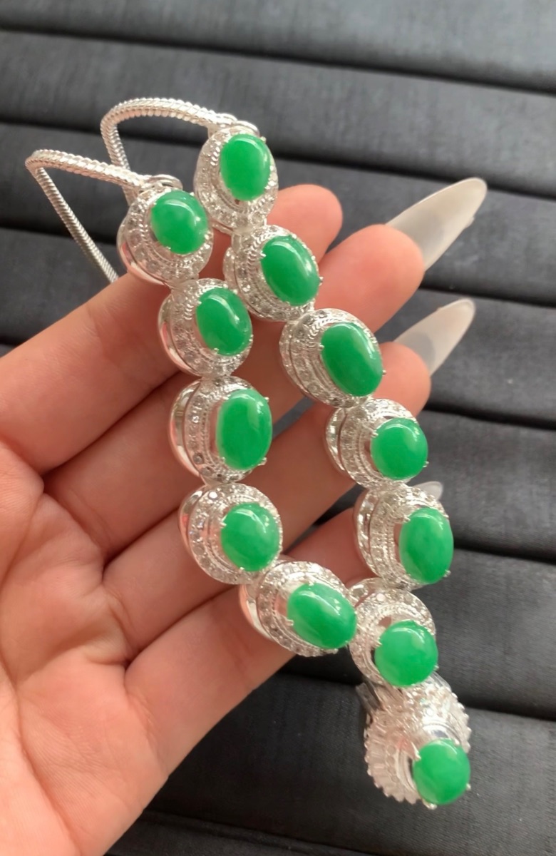 Natural Vivid Green Jade Silver Link Necklace