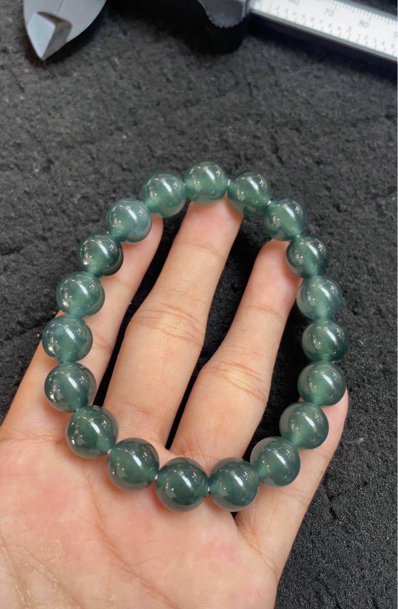   Deep Icy Blue-Green Jade Bead Bracelet