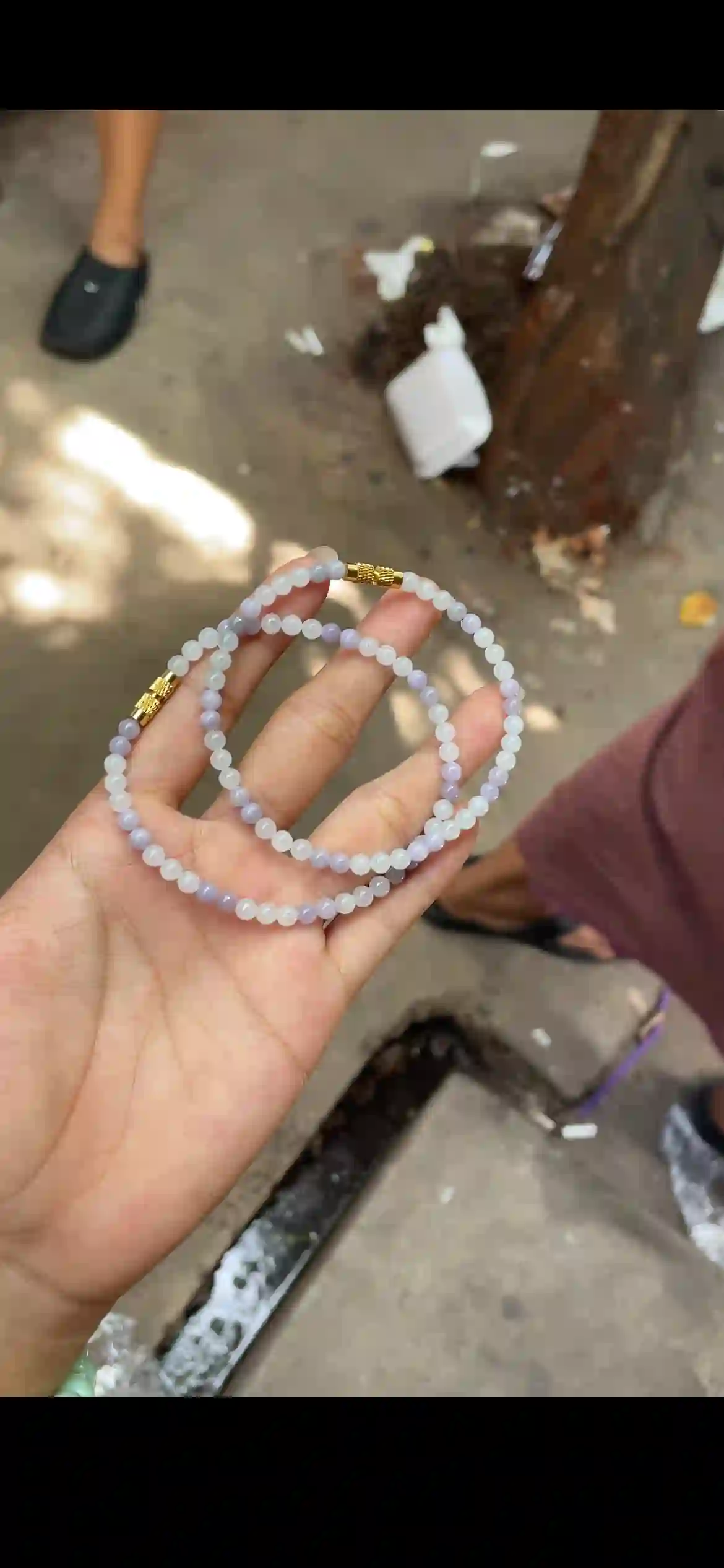Double-Strand Icy White & Lavender Jade Bead Bracelet with Gold Clasps | Myanmar Jadeite reference #18630001