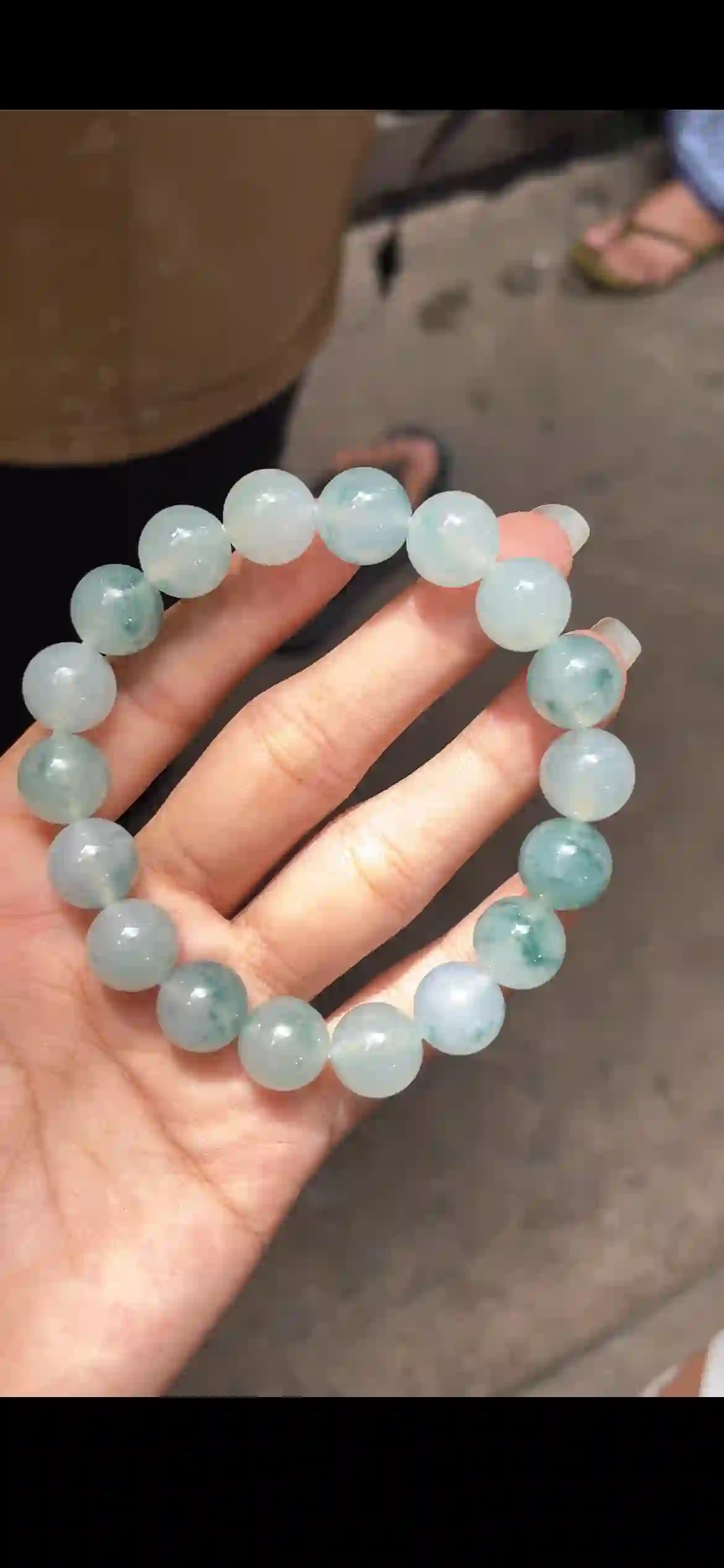 Icy Translucent Floating Flower Jadeite Beaded Bracelet | Myanmar Jadeite reference #11790001