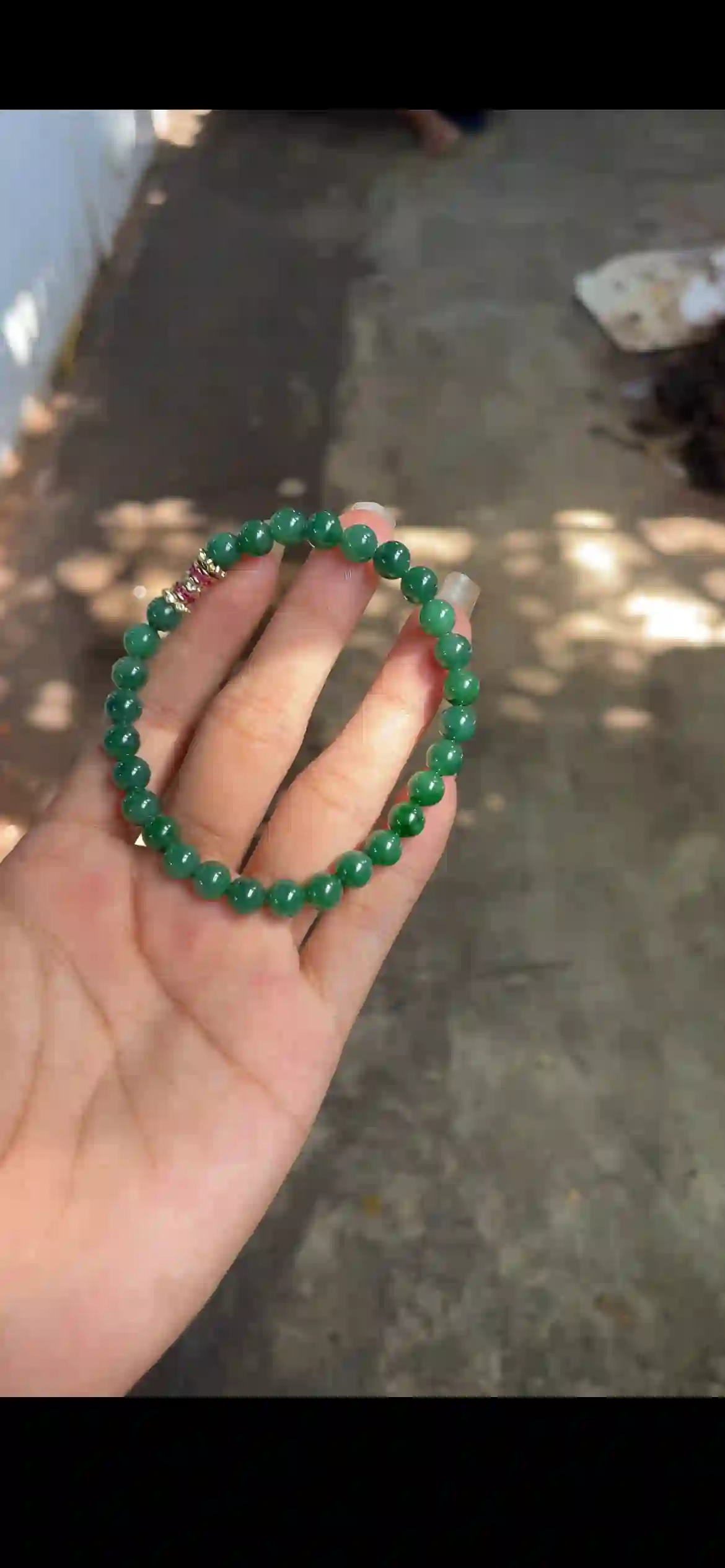 Exquisite Deep Green Beaded Bracelet with Decorative Spacer | Myanmar Jadeite reference #24390001