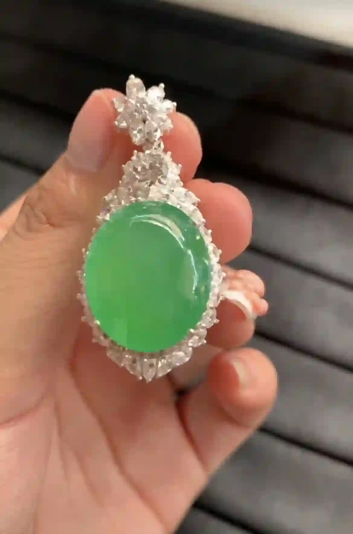 Luxury Green Jade Pendant, view 2 | Myanmar Jadeite reference #2160009