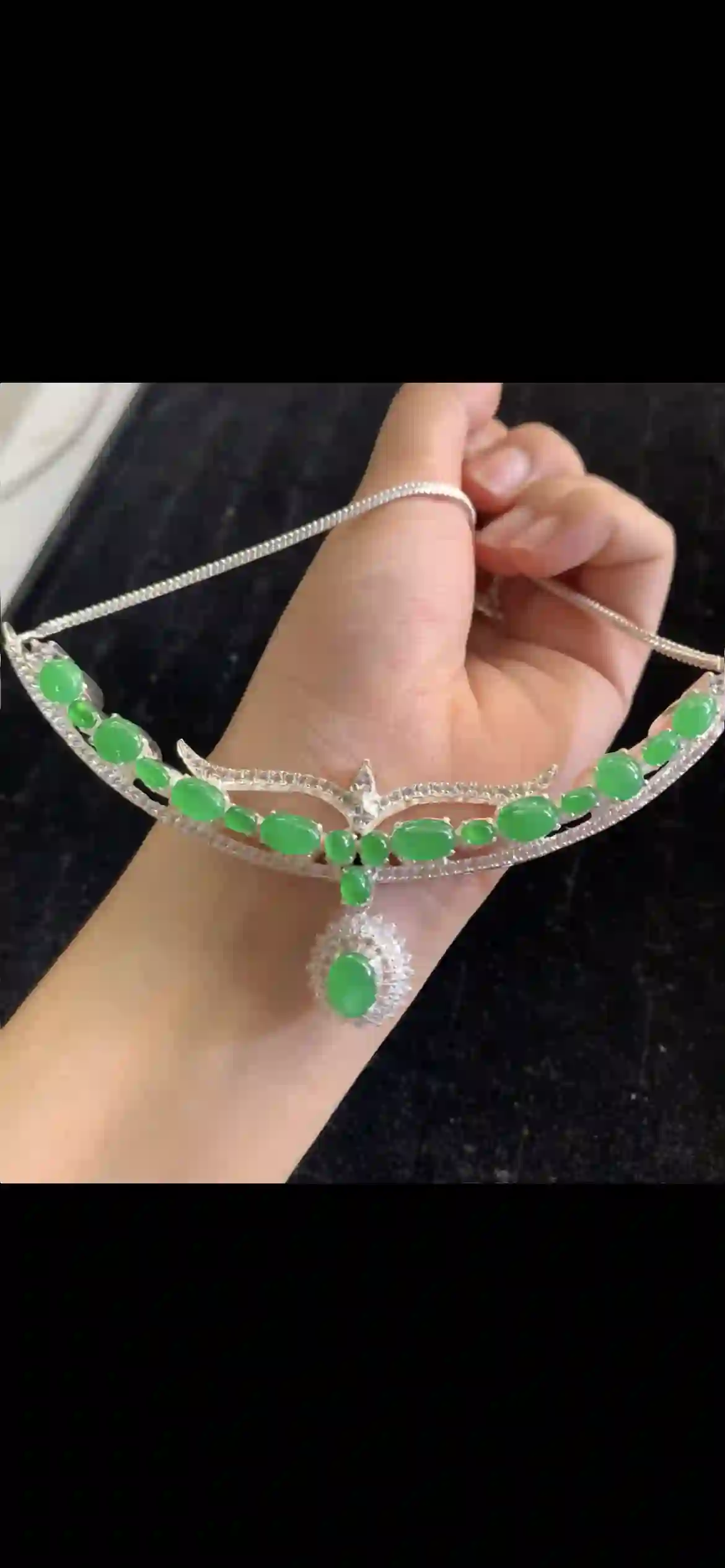 Luxurious Vivid Green Jade & Diamond Statement Necklace | Myanmar Jadeite reference #17520001