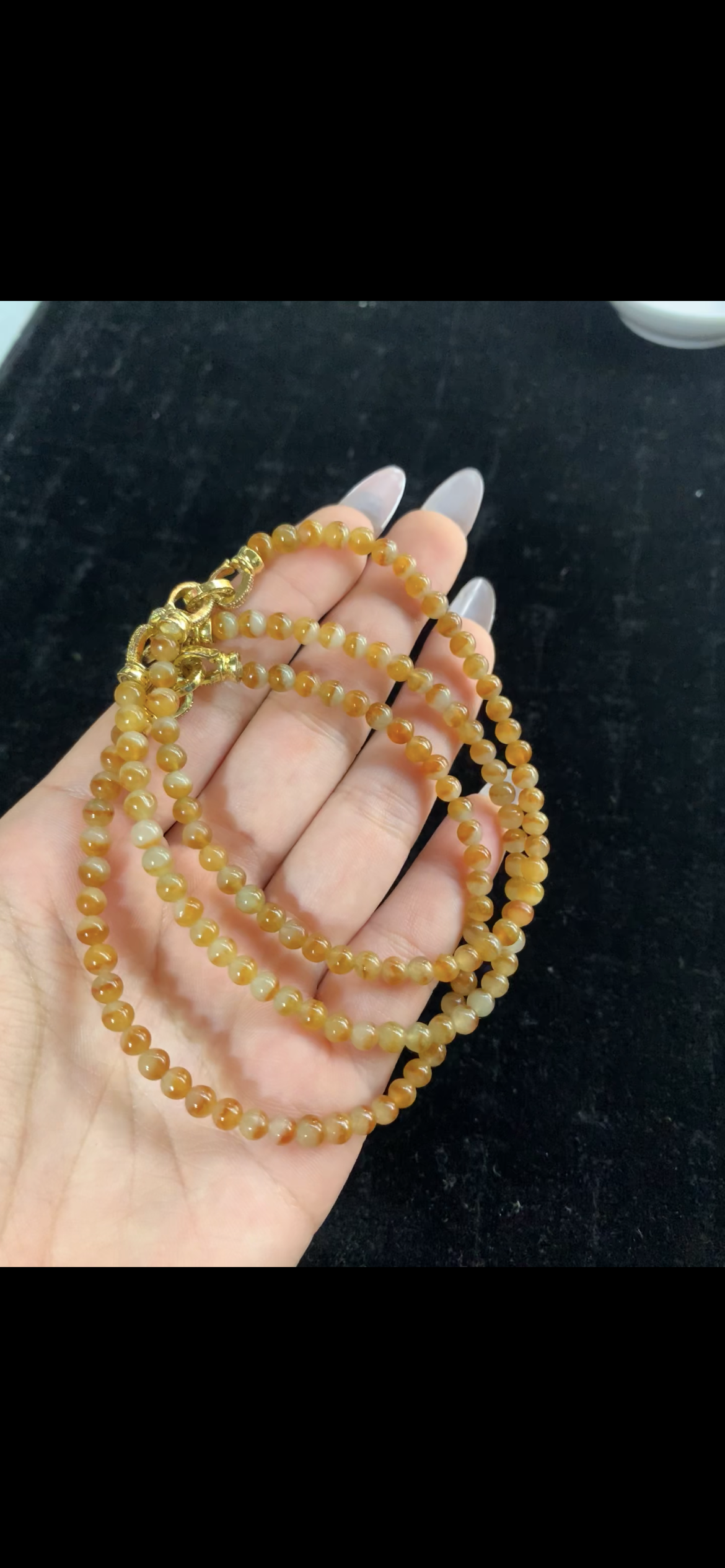 Golden Honey Amber Gradient Jade Beaded Necklace with Gold Clasp