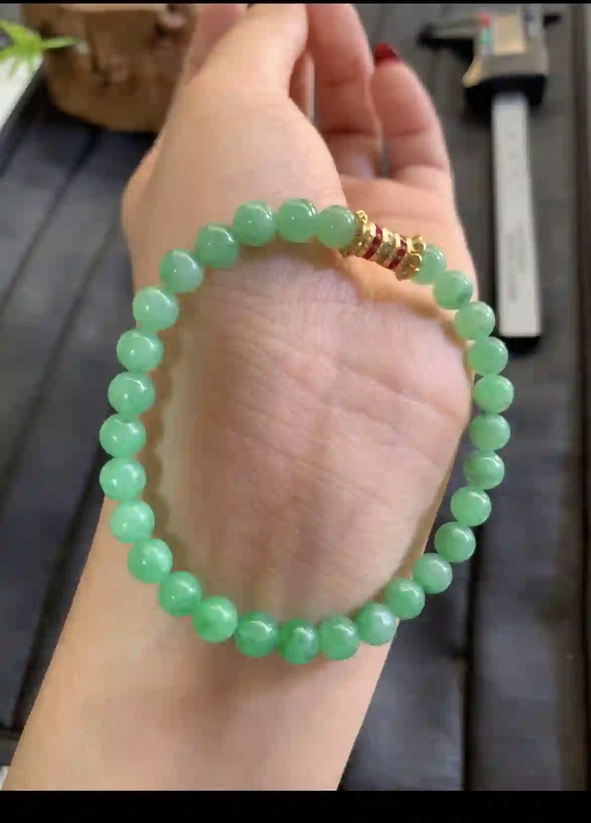 Vibrant Green Jade Beaded Bracelet, view 2 | Myanmar Jadeite reference #2700003