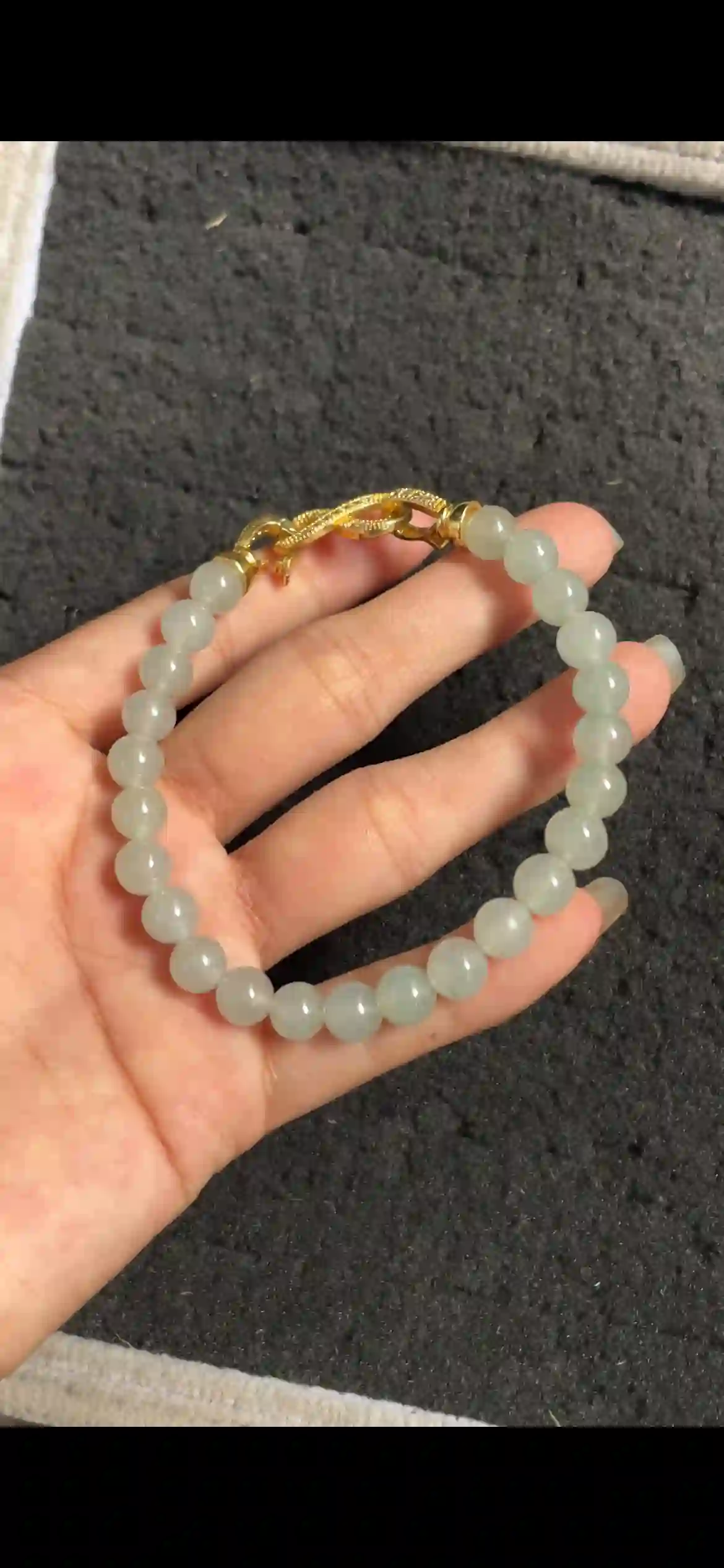 Icy Translucent Pale Green Jade Bead Bracelet with Gold Clasp | Myanmar Jadeite reference #5910001