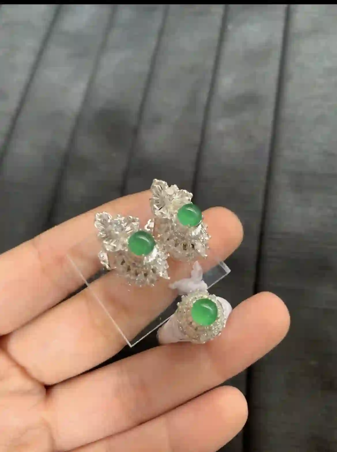 Natural Vivid Green Jade Jewelry Set with Diamond Accents | Myanmar Jadeite reference #2520002