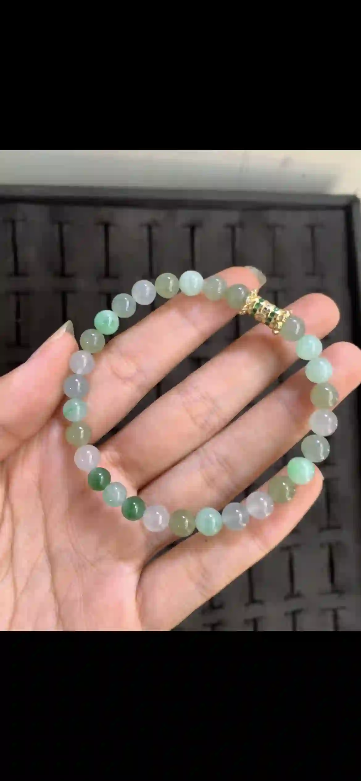 Gradient Icy Green & White Jade Bead Bracelet with Gemstone Accent Clasp | Myanmar Jadeite reference #17610002