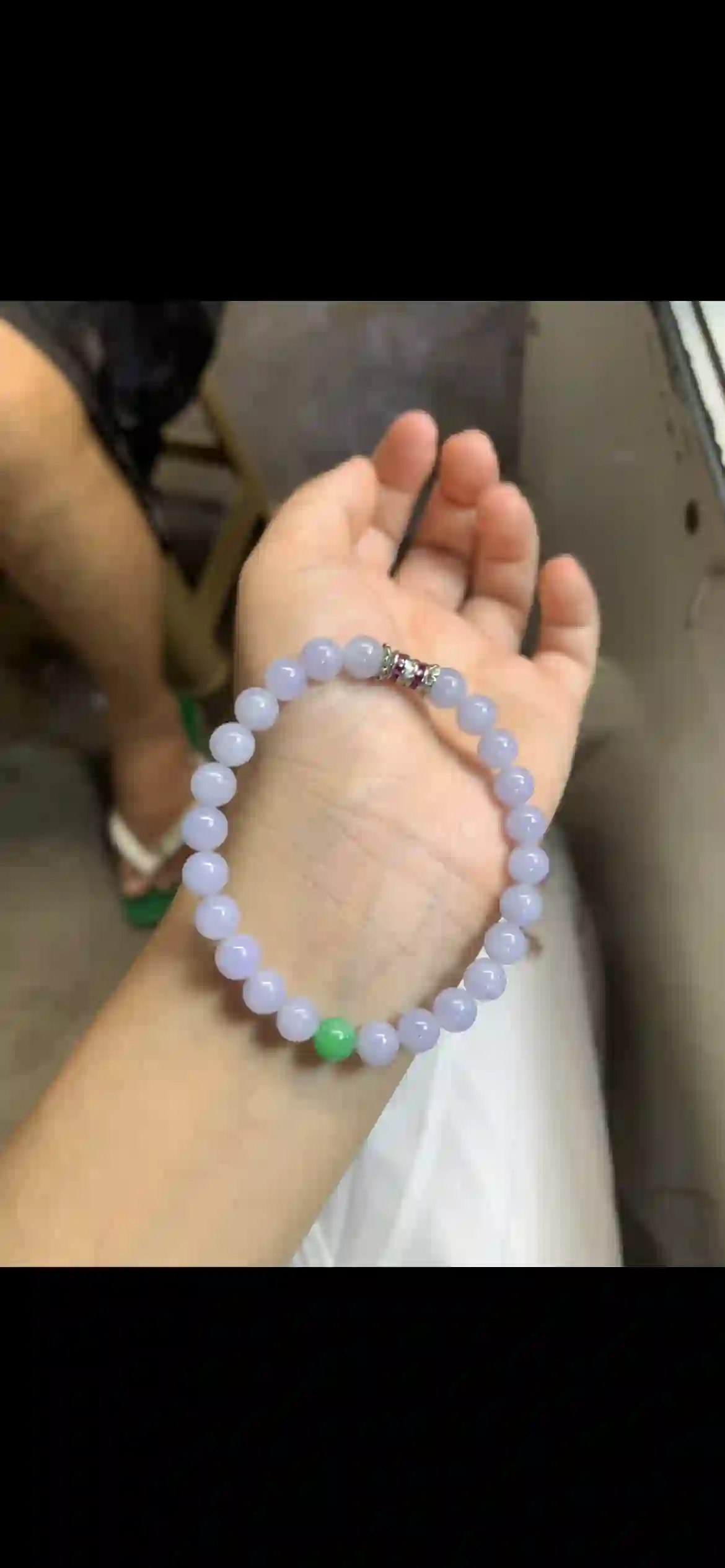 Soft Lavender Jadeite Bead Bracelet with Accent Green Bead, view 2 | Myanmar Jadeite reference #15510001