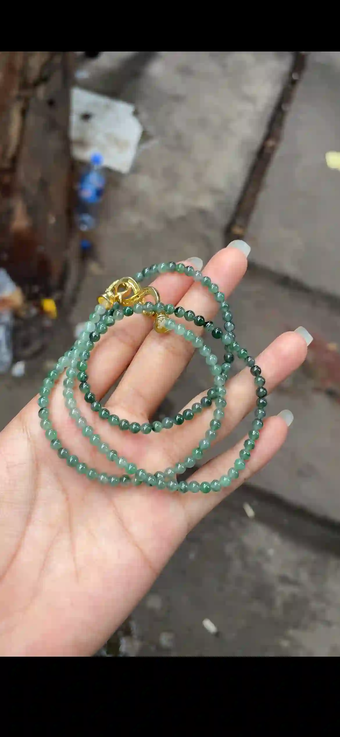 Gradient Emerald Green Jadeite Bead Necklace | Myanmar Jadeite reference #16650001