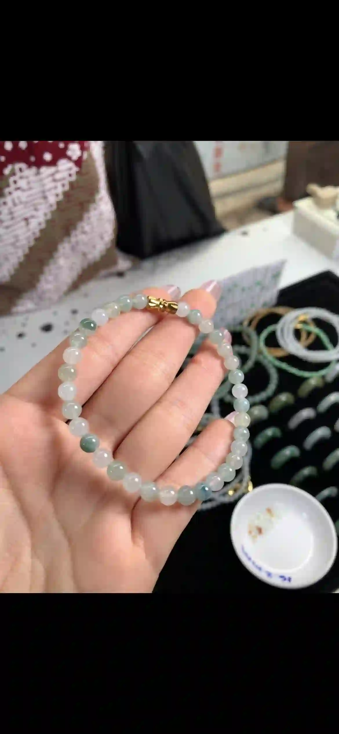 Icy Floating Flower Jadeite Single‑Wrap Bracelet, view 2 | Myanmar Jadeite reference #12870002