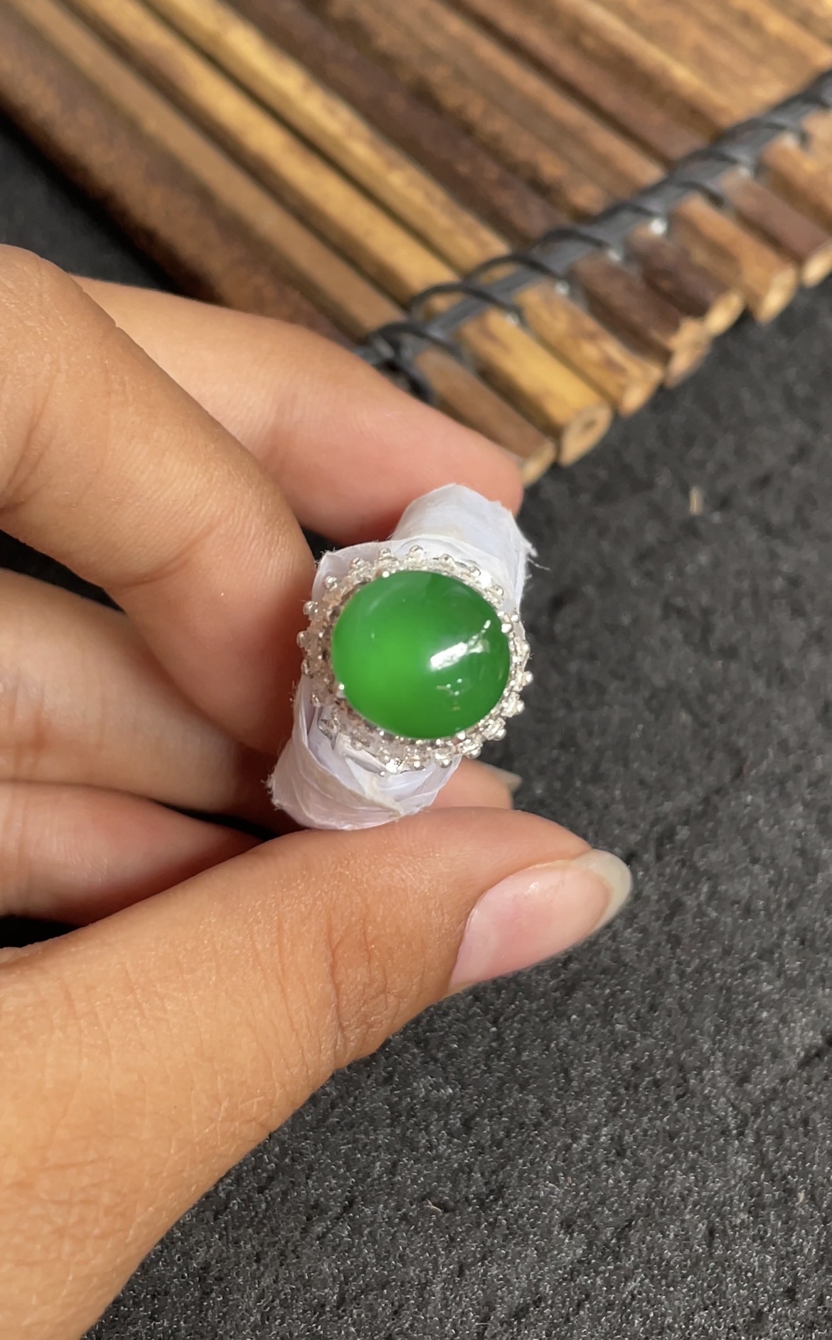 Vivid Green Jade Cabochon Ring - Burmese Jadeite Type A from Hpakant, Myanmar | Myanmar Jadeite