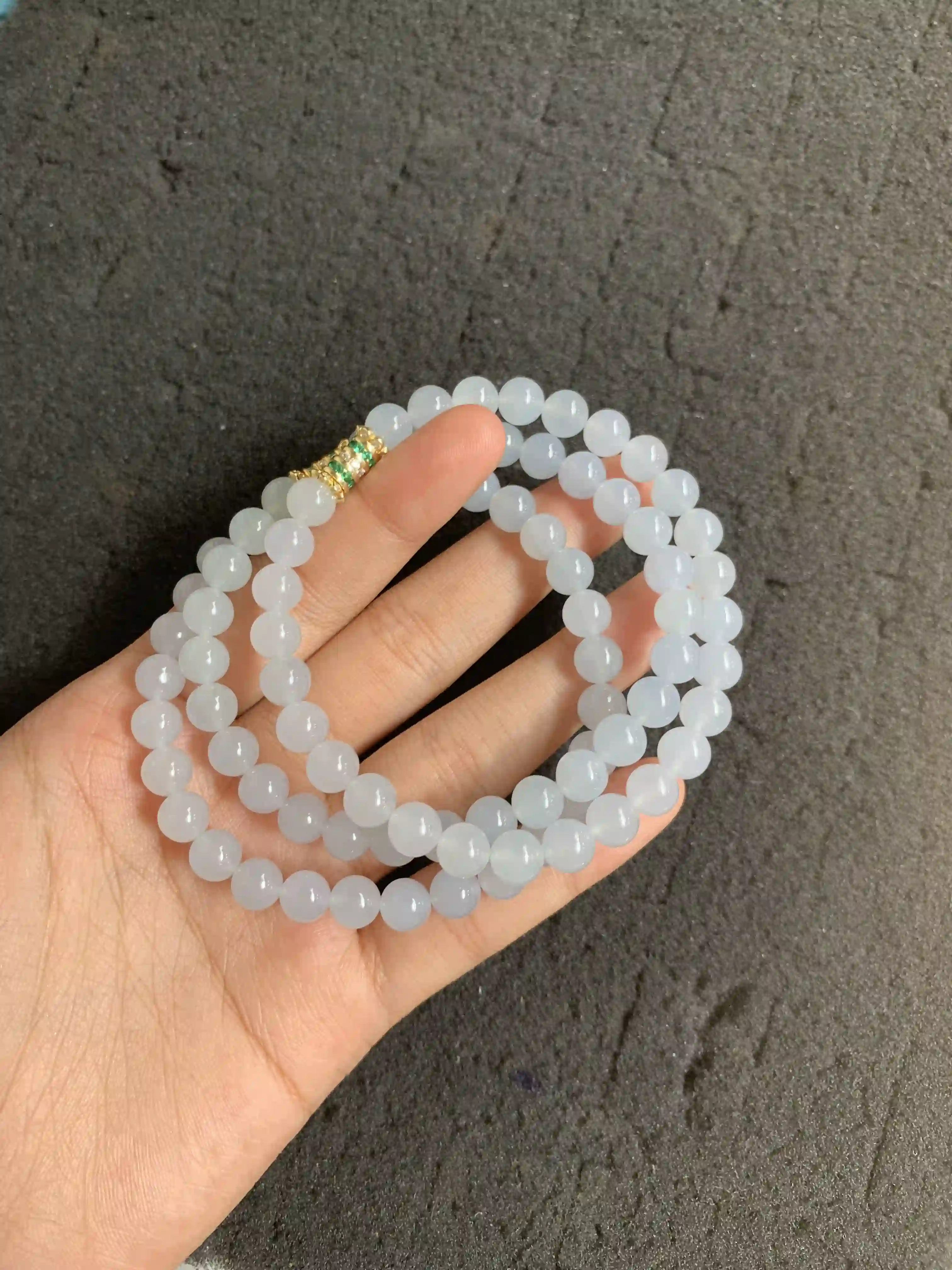 Icy White Jade Bead Bracelet | Myanmar Jadeite reference #2130009