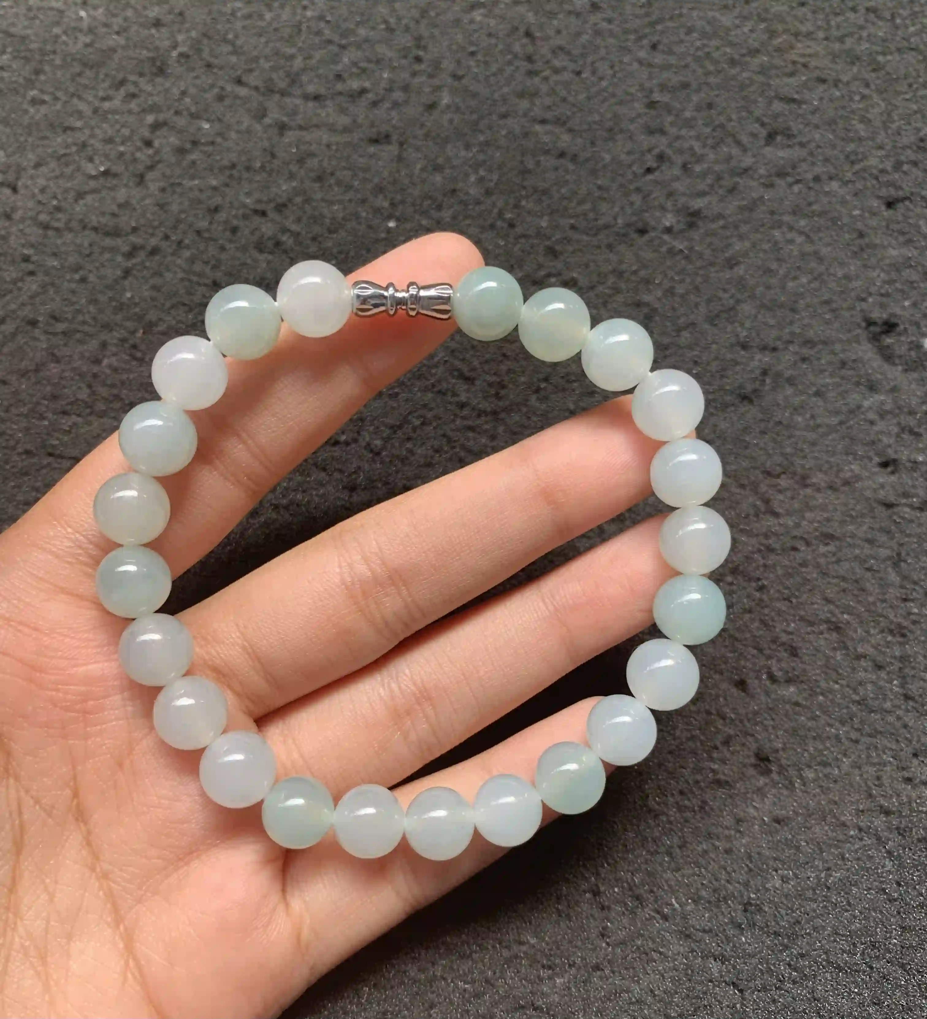 Light Blue-Gray Jade Beaded Bracelet with Silver-Toned Clasp | Myanmar Jadeite reference #780002