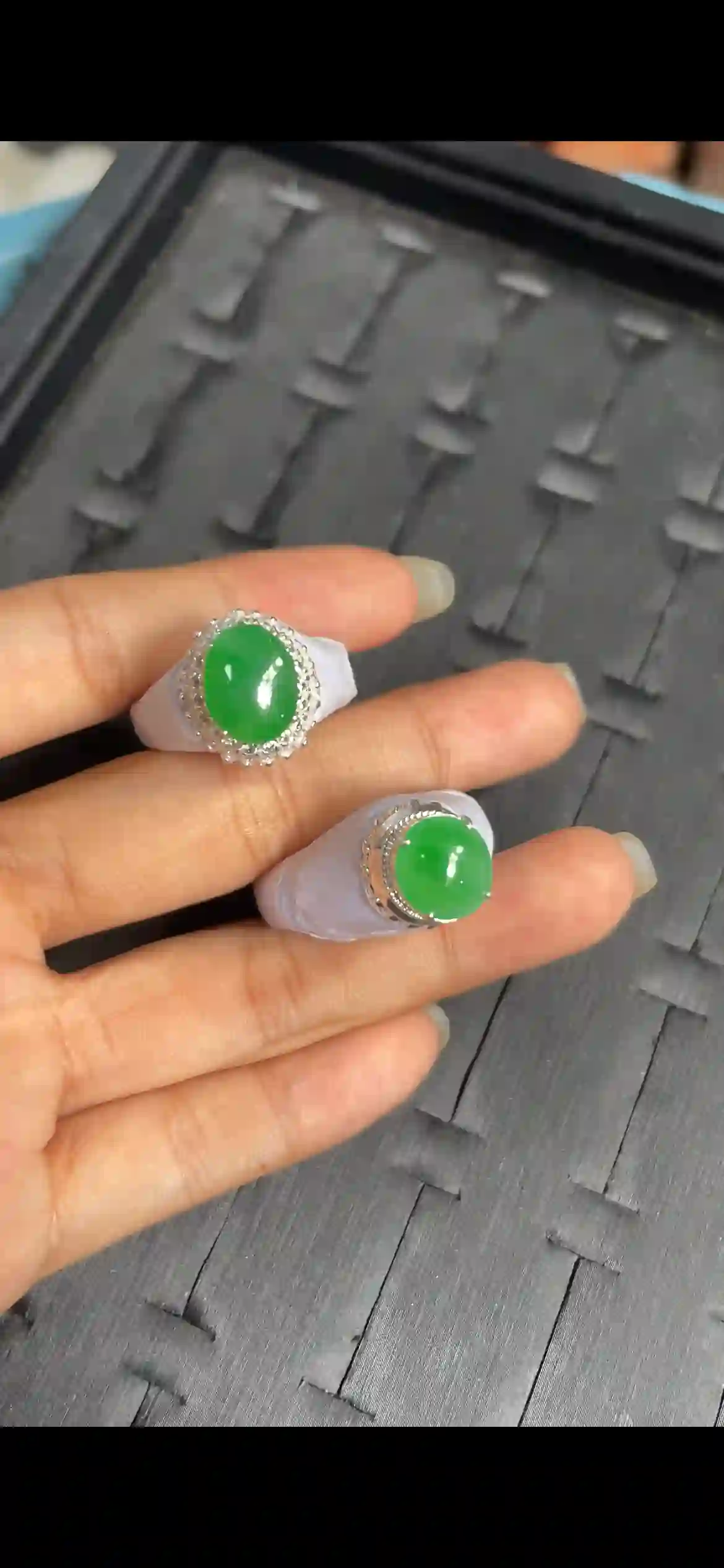 Vibrant Apple Green Jadeite Cabochon Ring Set | Myanmar Jadeite reference #8640001