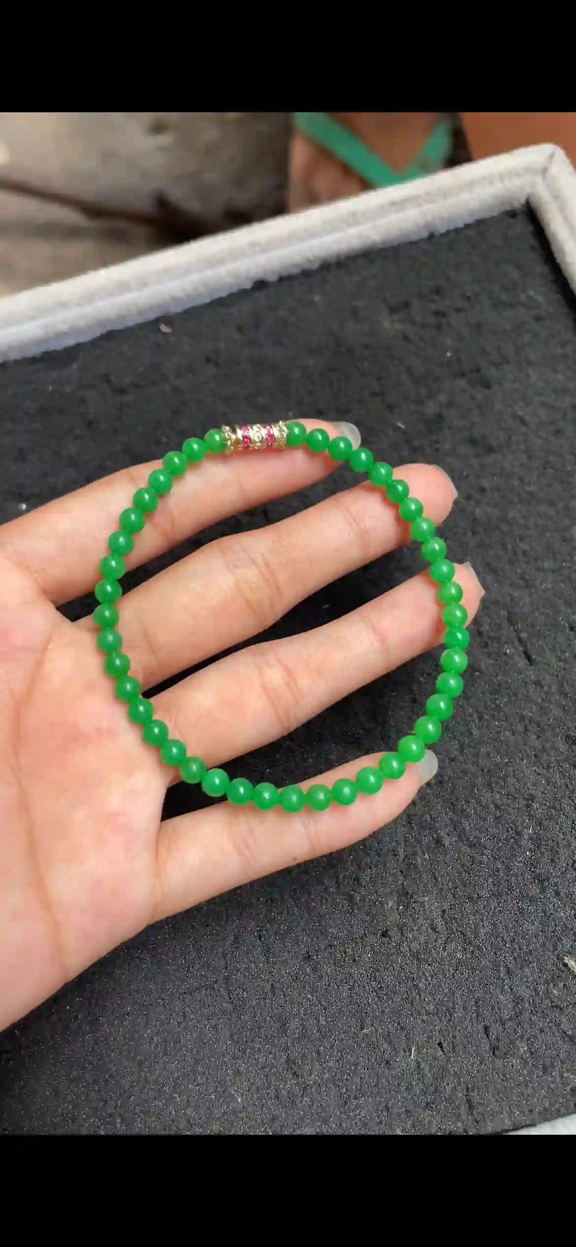 Icy Translucent White Jade Bead Bracelet with Gold Clasp | Myanmar Jadeite reference #6540001