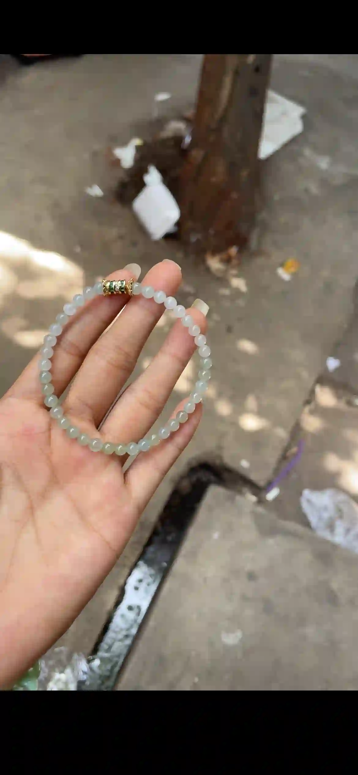 Delicate Icy Pale Green Jade Bead Bracelet with Gold Decorative Clasp | Myanmar Jadeite reference #18660001