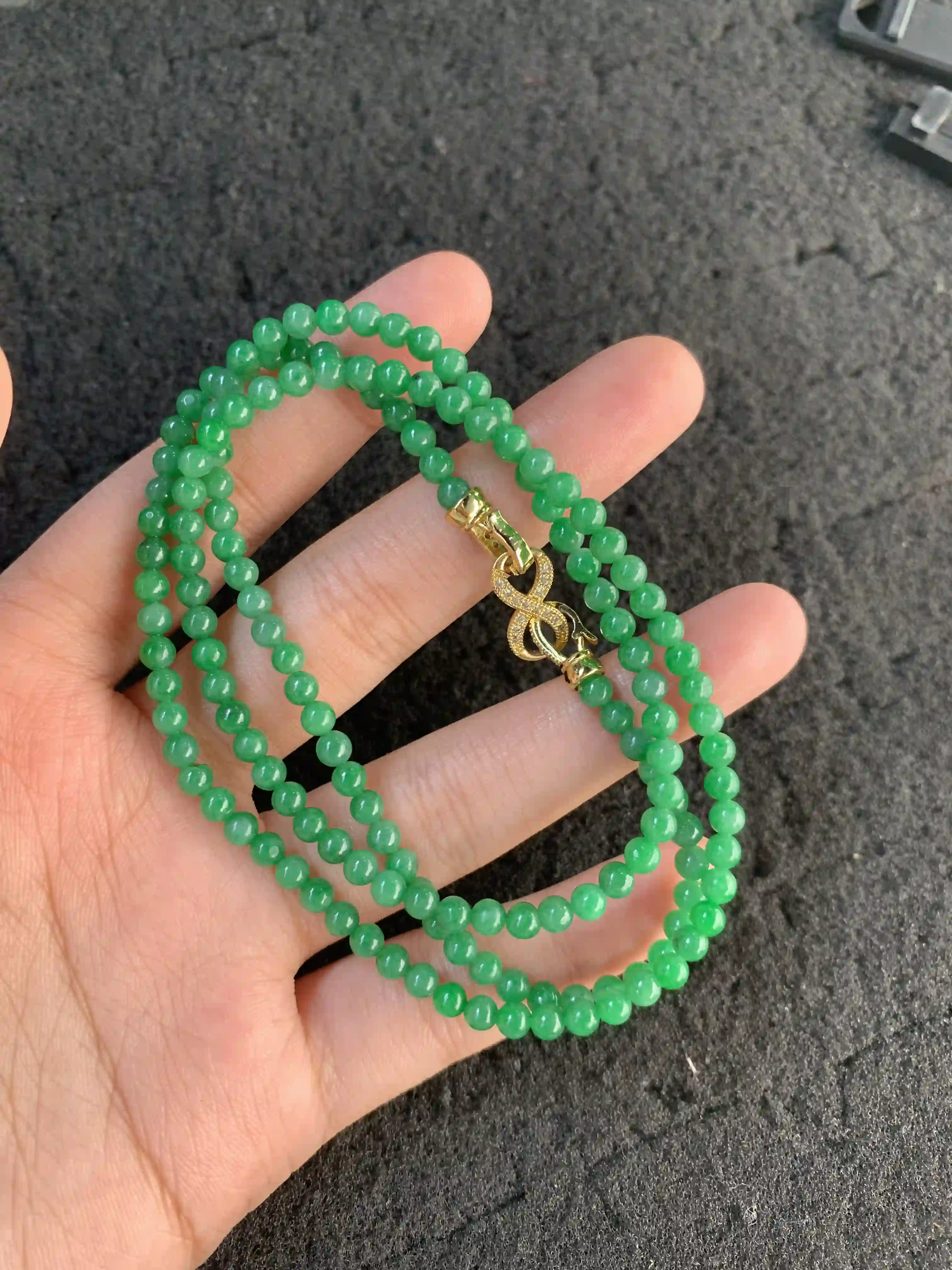 Natural Bright Green Jade Bead Necklace, view 2 | Myanmar Jadeite reference #1980001