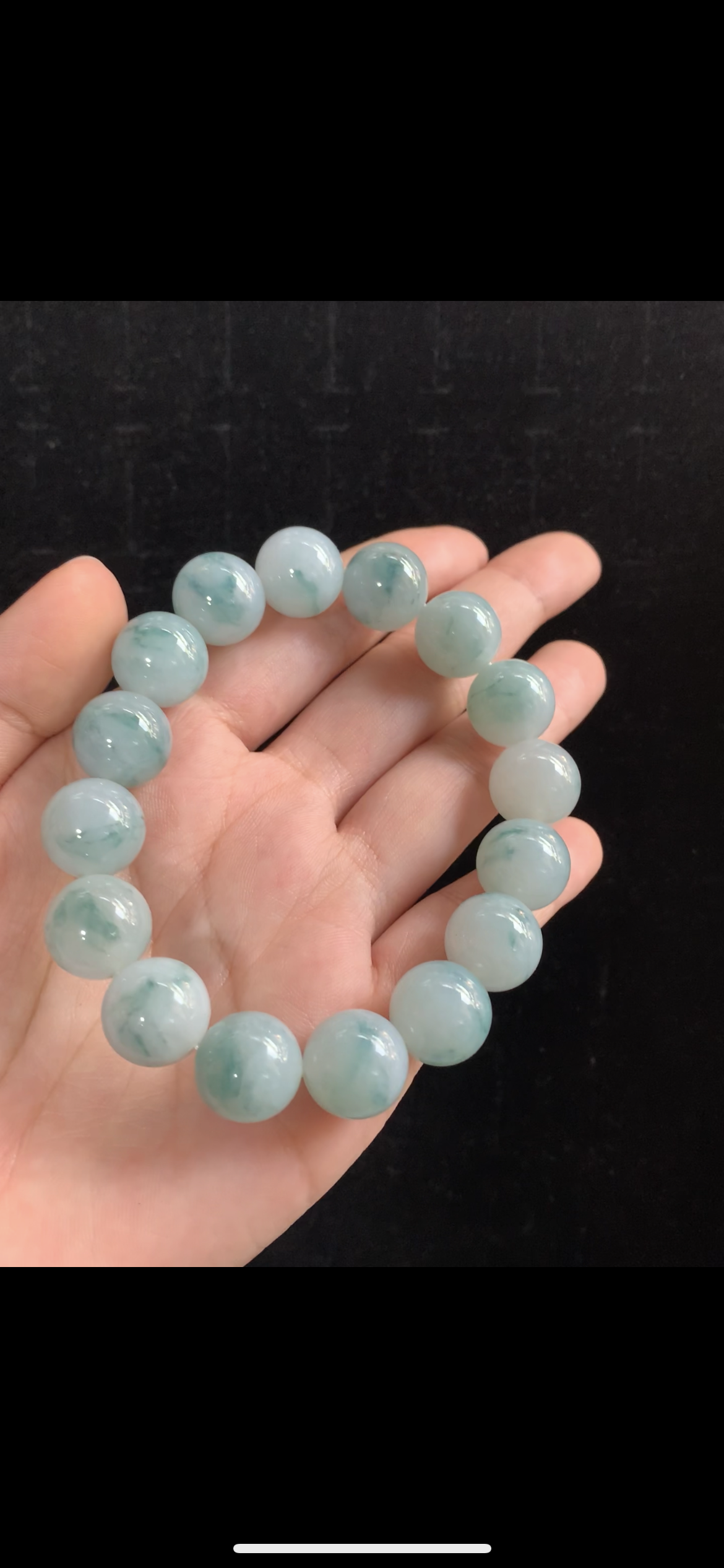 Icy Blue-Green Floating Floral Jade Beaded Bracelet