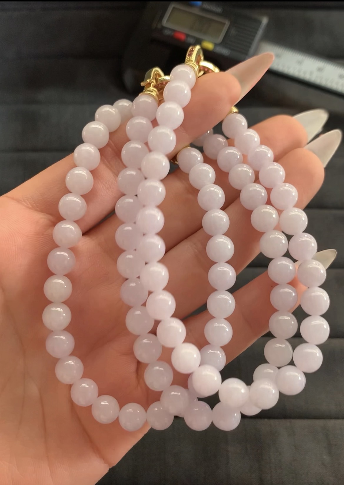 Light Lavender Beaded Necklace with Gold Clasp