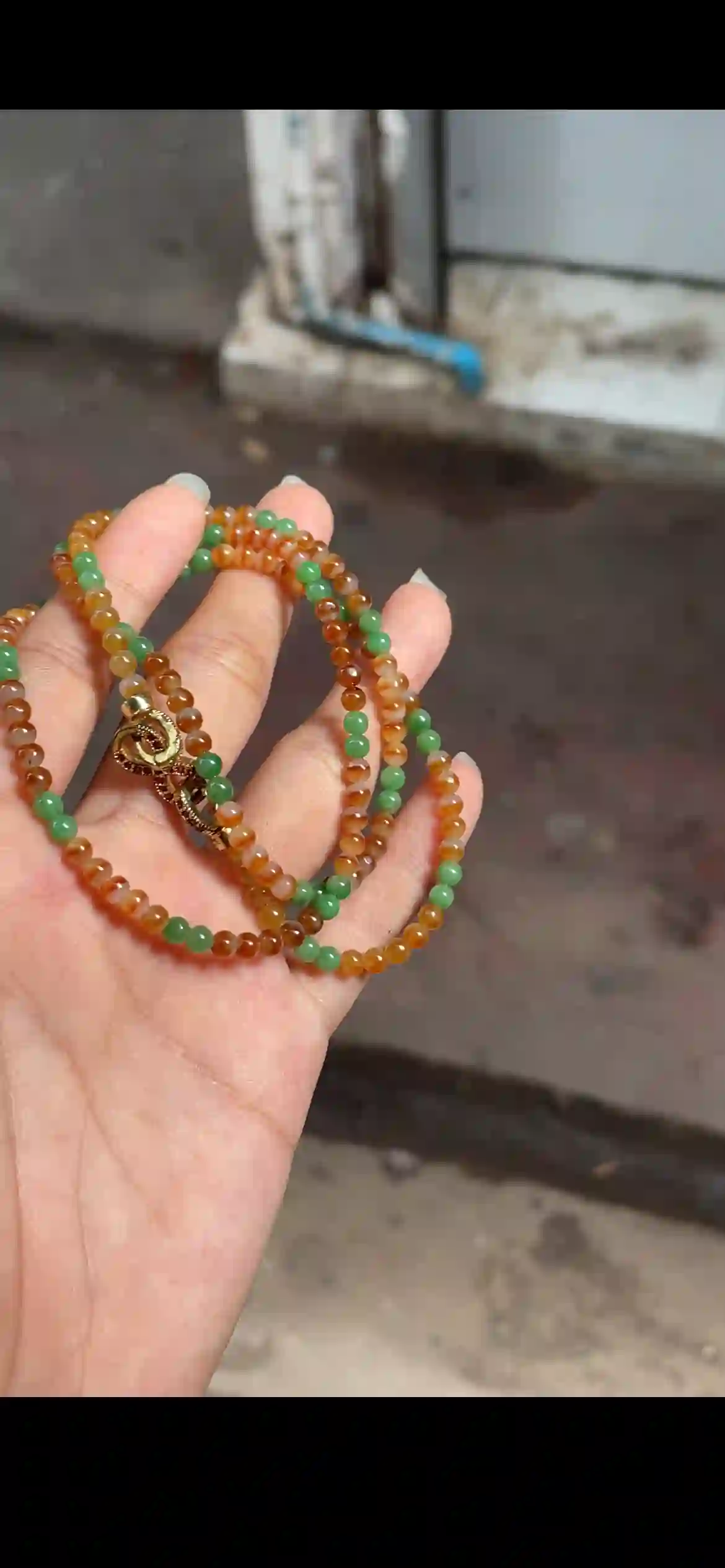 Triple-Strand Honey Orange & Emerald Green Jade Bead Bracelet with Gold Clasp | Myanmar Jadeite reference #17790001