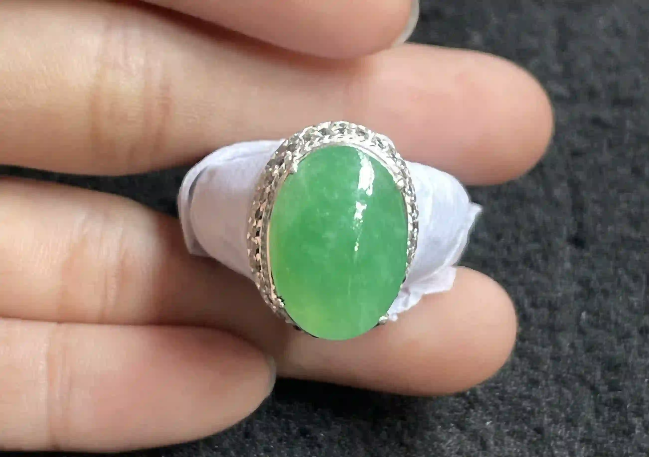  Vivid Green Jade Oval Cabochon Ring with Textured Metal Setting | Myanmar Jadeite reference #120001