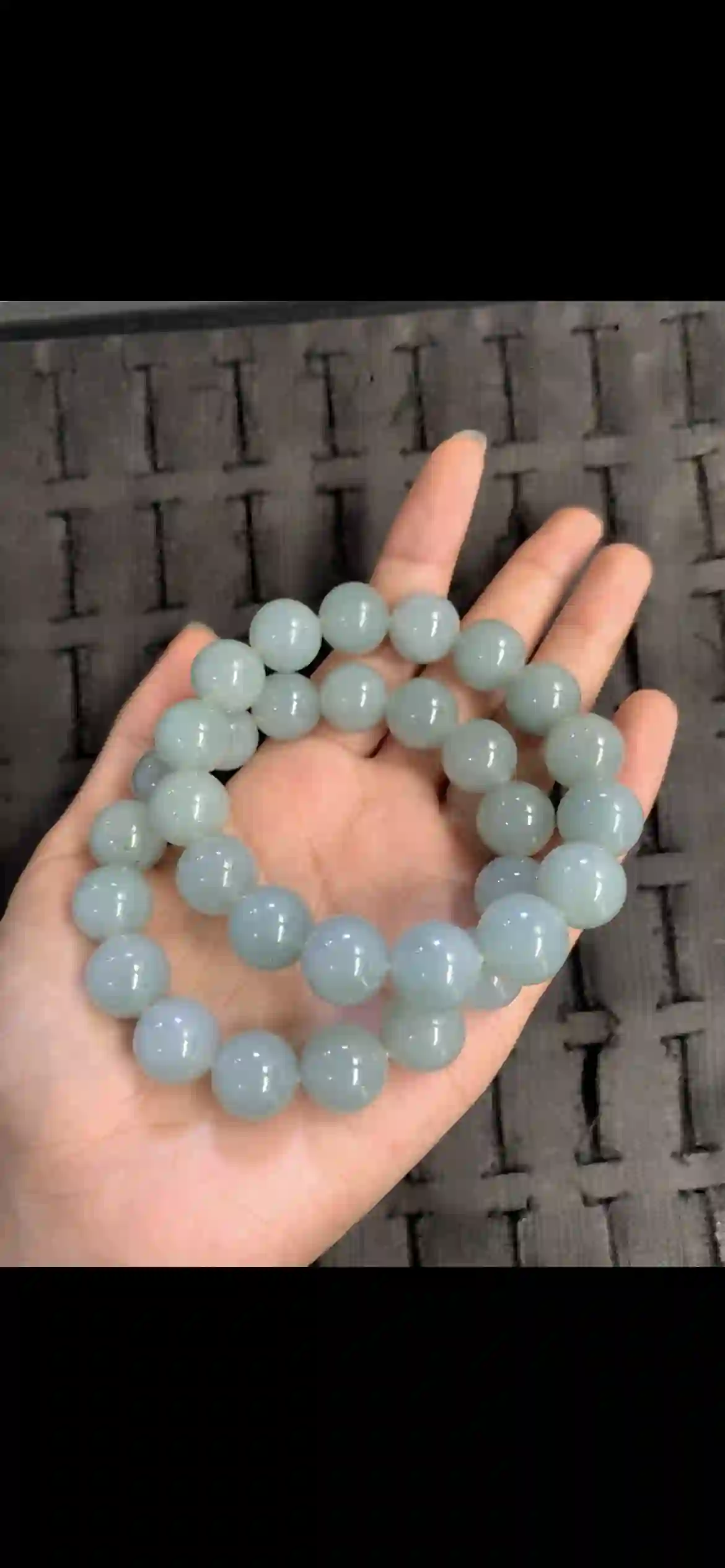  Icy Light Blue-Green Jadeite Bead Bracelet | Myanmar Jadeite reference #13470001