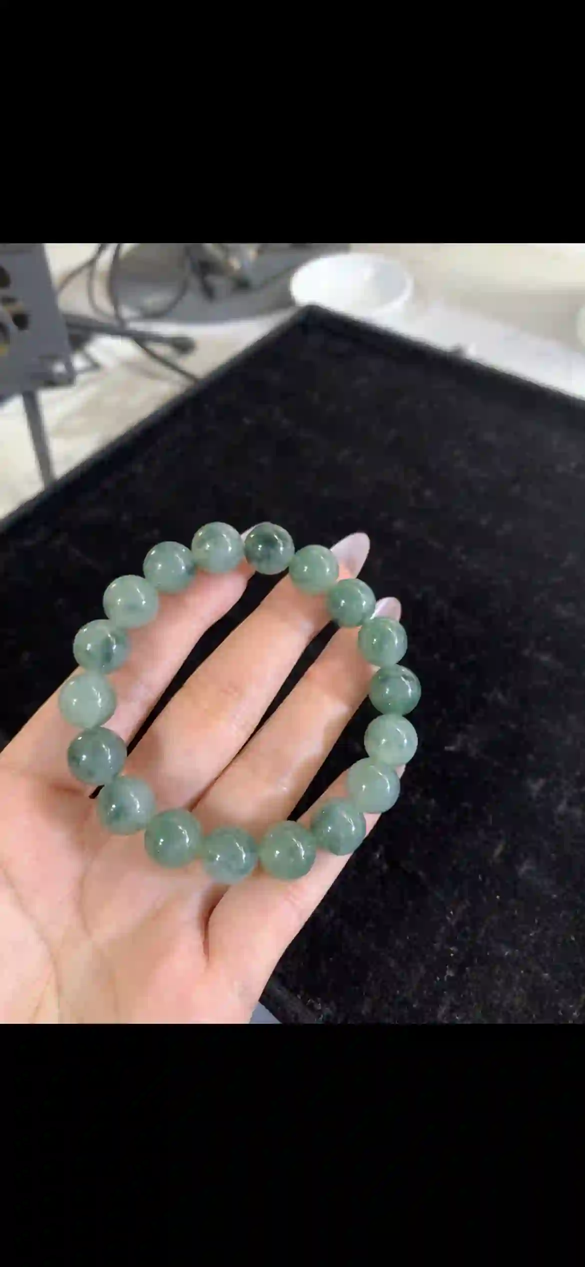 Icy Floating Green Jade Bead Bracelet — Smooth Round Beads | Myanmar Jadeite reference #27630002