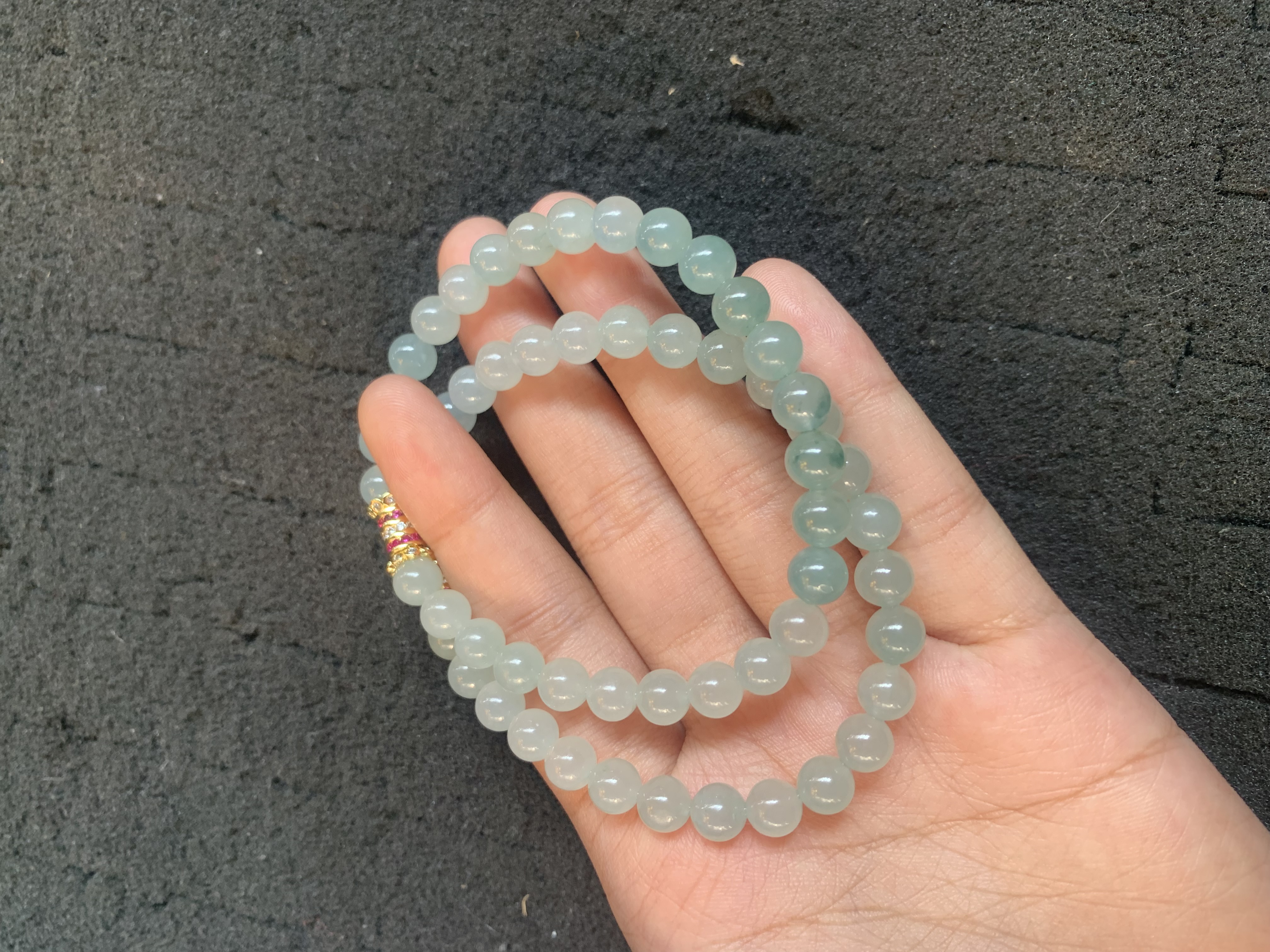 Gradient Light Green Jade Bead Strand with Embellished Accent