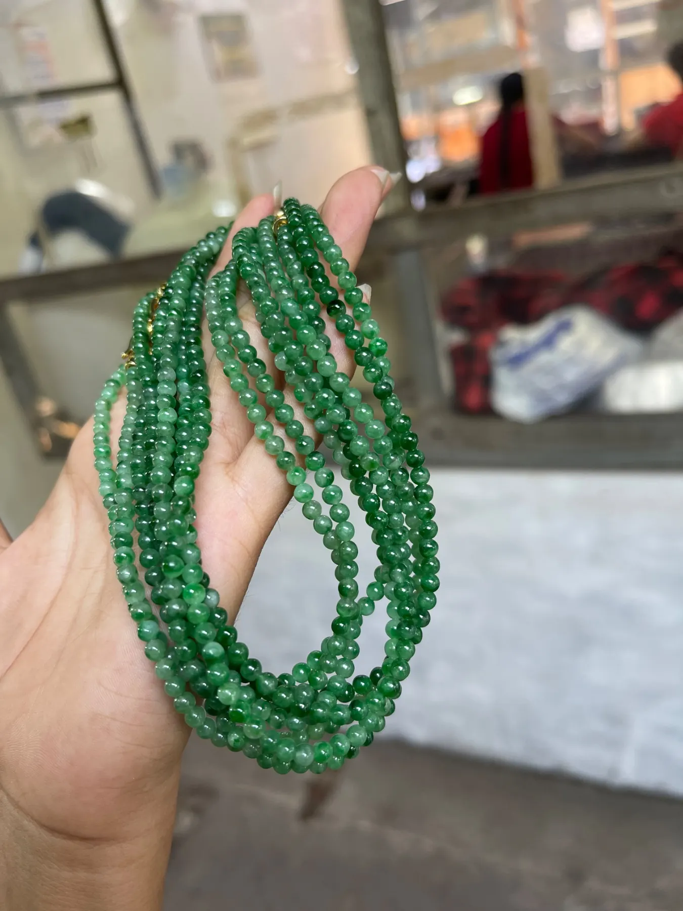 High-End Natural Ice Variety Imperial Green Jadeite Multi-Layered Bead Necklace / Long Multi-Wrap Bracelet Strand with Gold Clasp | Myanmar Jadeite reference #39150001