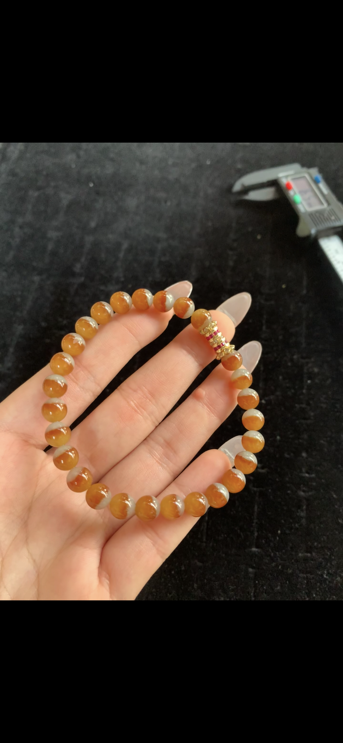 Half-&-Half Sunset Orange & White Jade Bead Bracelet
