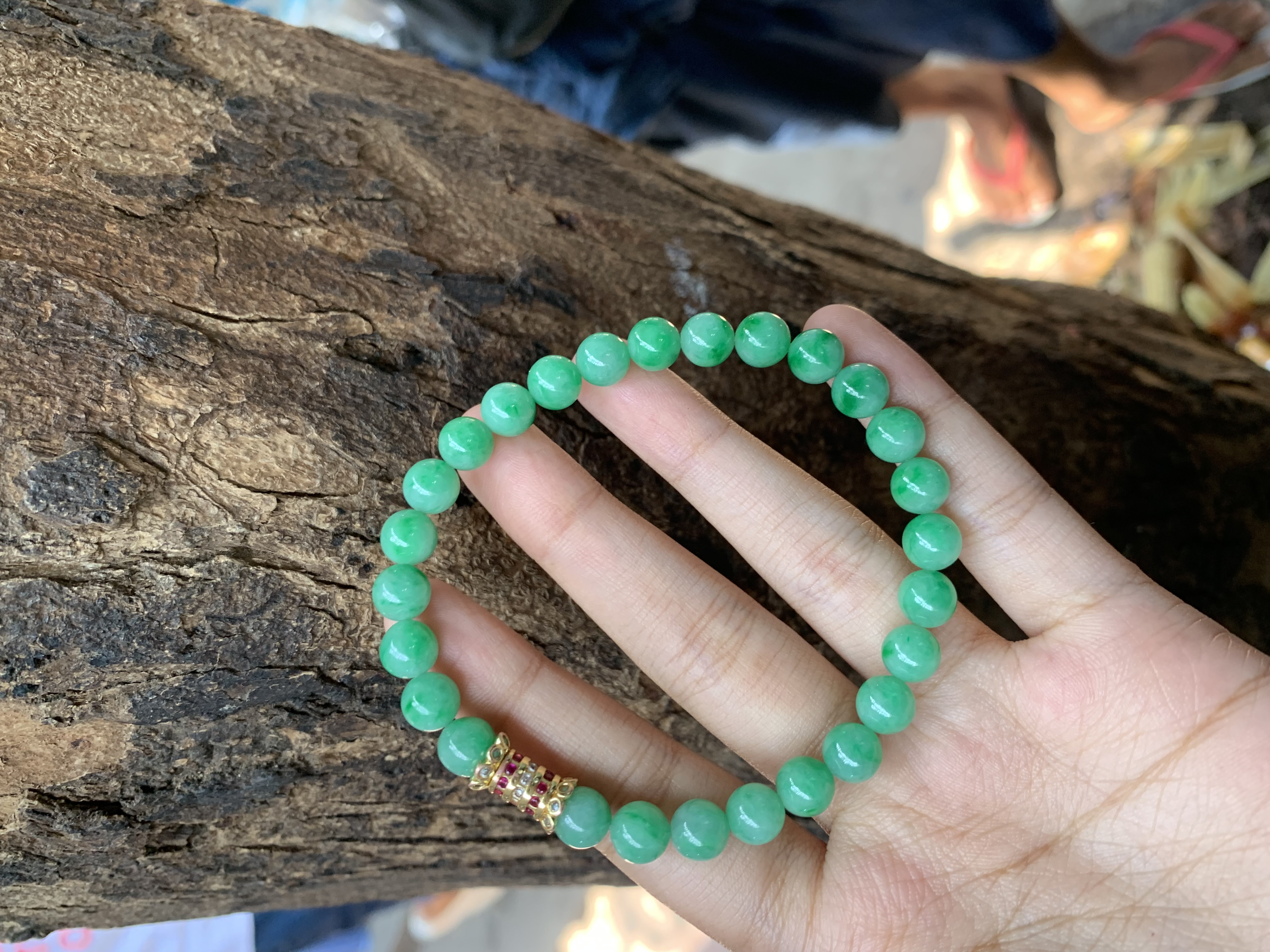 Natural Apple Green Jade Beaded Bracelet - Burmese Jadeite Type A from Hpakant, Myanmar | Myanmar Jadeite