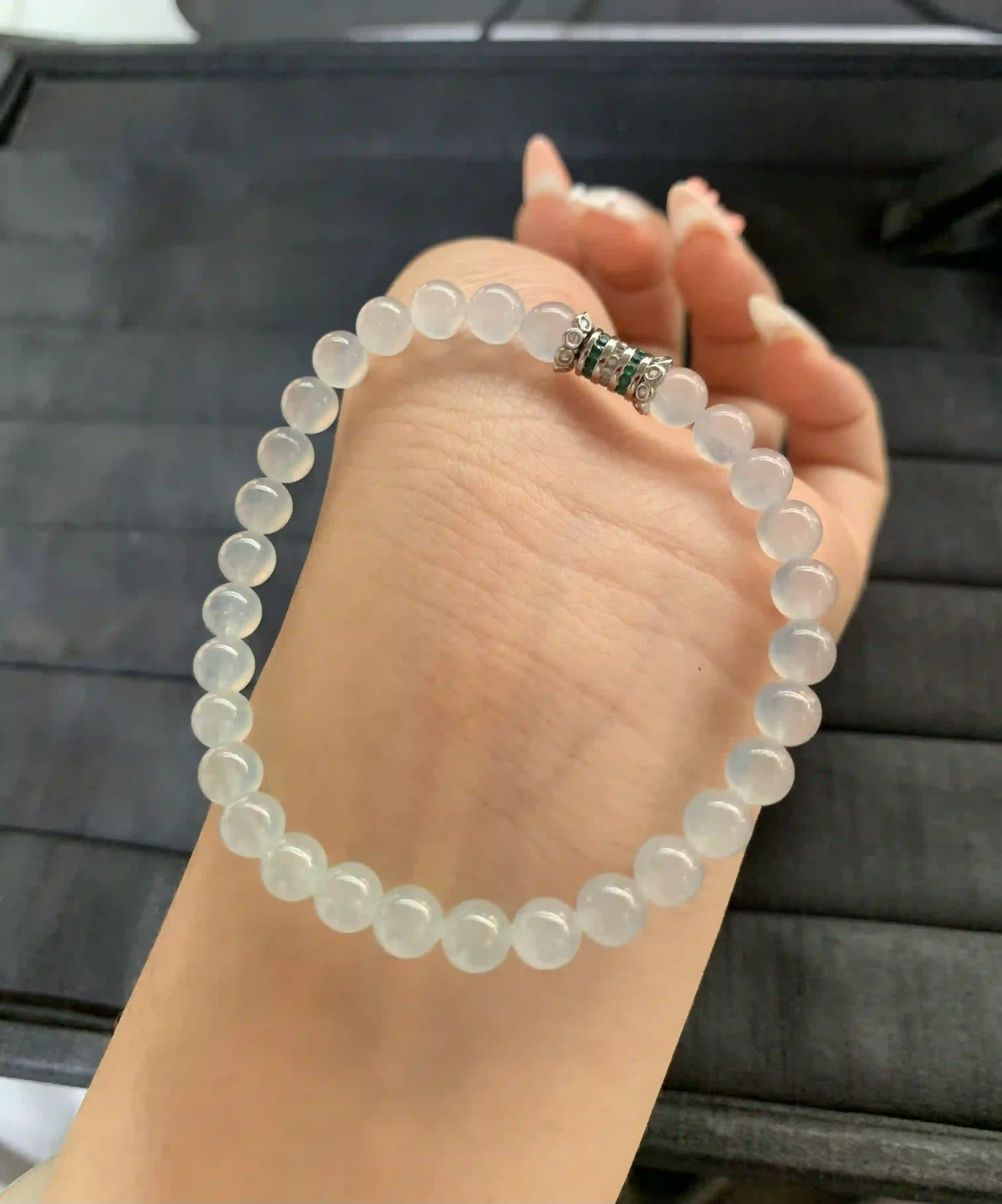 Translucent Light Jade Beaded Bracelet with Decorative Clasp | Myanmar Jadeite reference #1590002