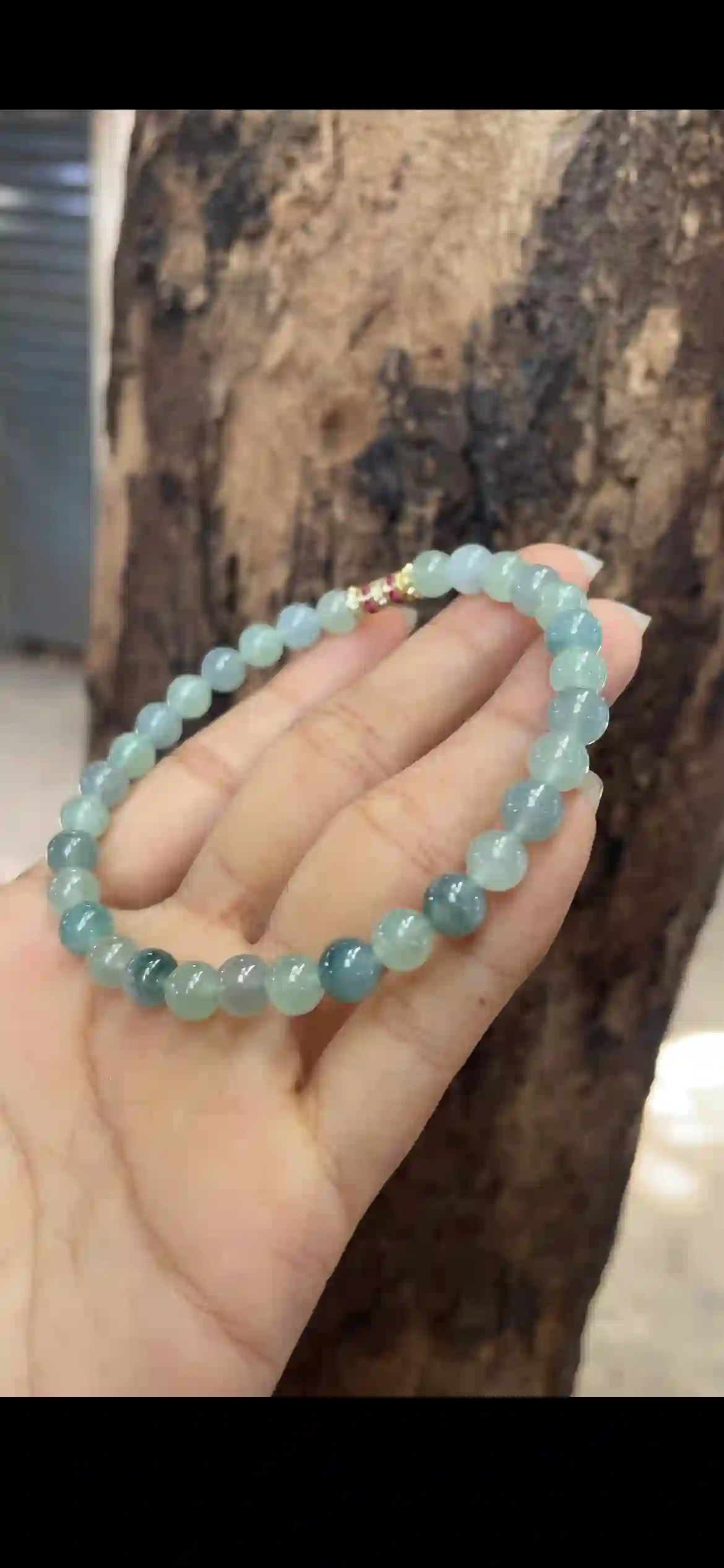 Icy Blue-Green Gradient Floating Jadeite Bead Bracelet | Myanmar Jadeite reference #10710001