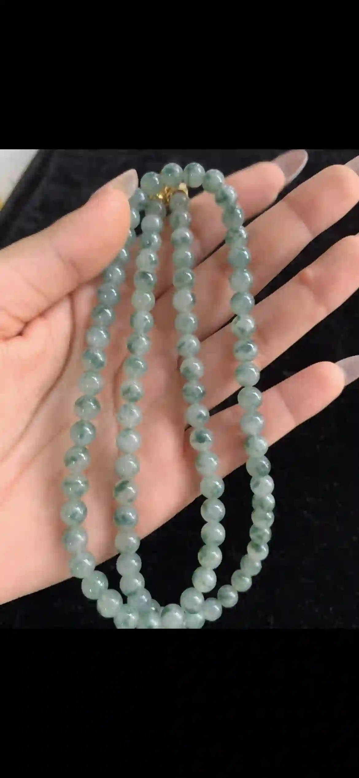 Icy Floating Green Jadeite Beaded Necklace, Natural Jade Round Beads | Myanmar Jadeite reference #29670001