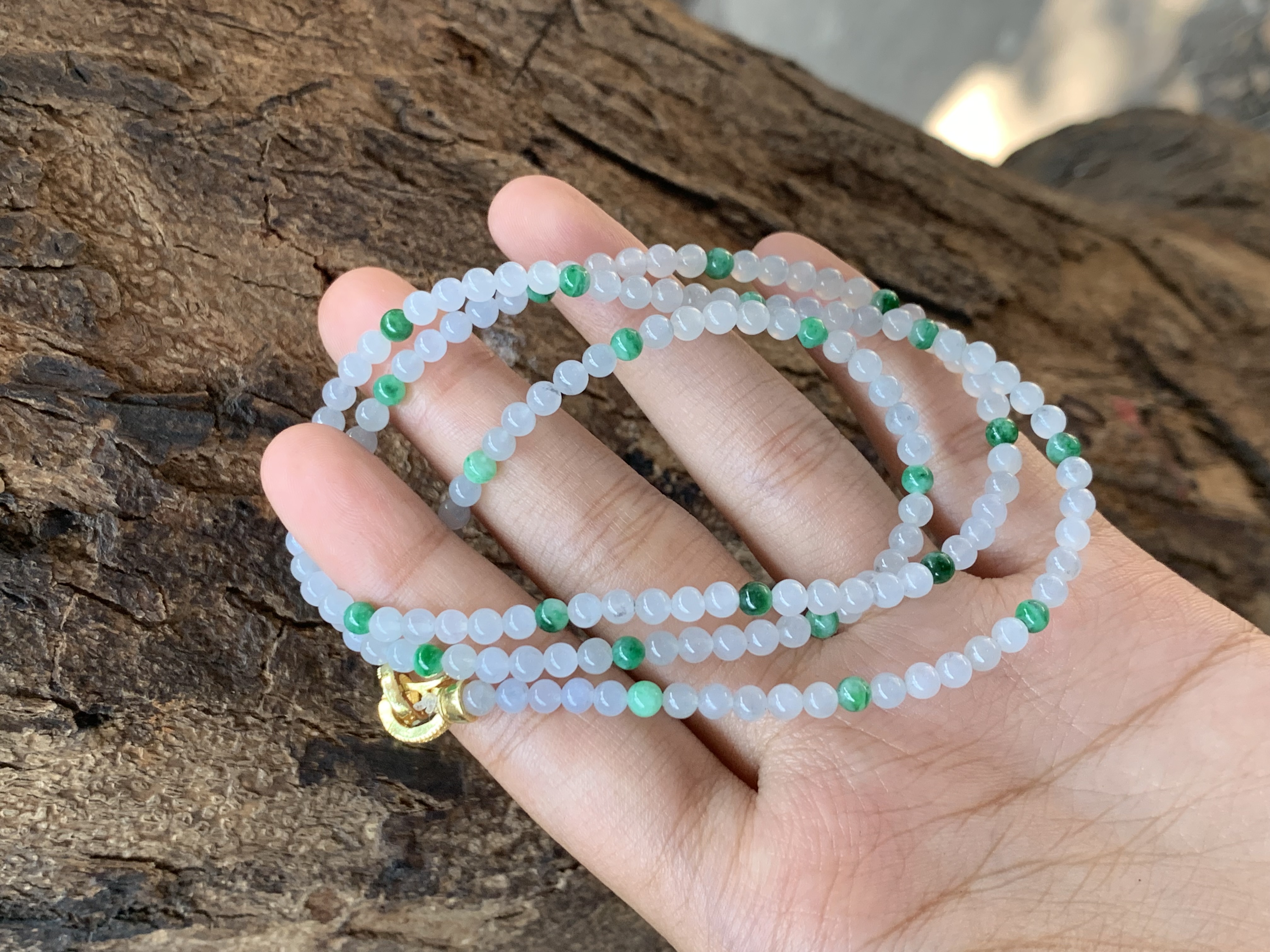Natural White & Green Jade Beaded Necklace - Burmese Jadeite Type A from Hpakant, Myanmar | Myanmar Jadeite