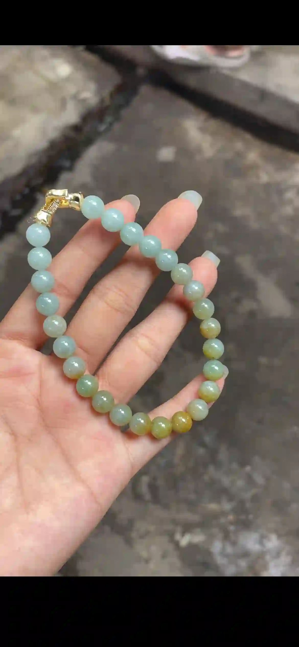 Sunset Gradient Celadon to Honey Jadeite Bead Bracelet, view 2 | Myanmar Jadeite reference #15900001