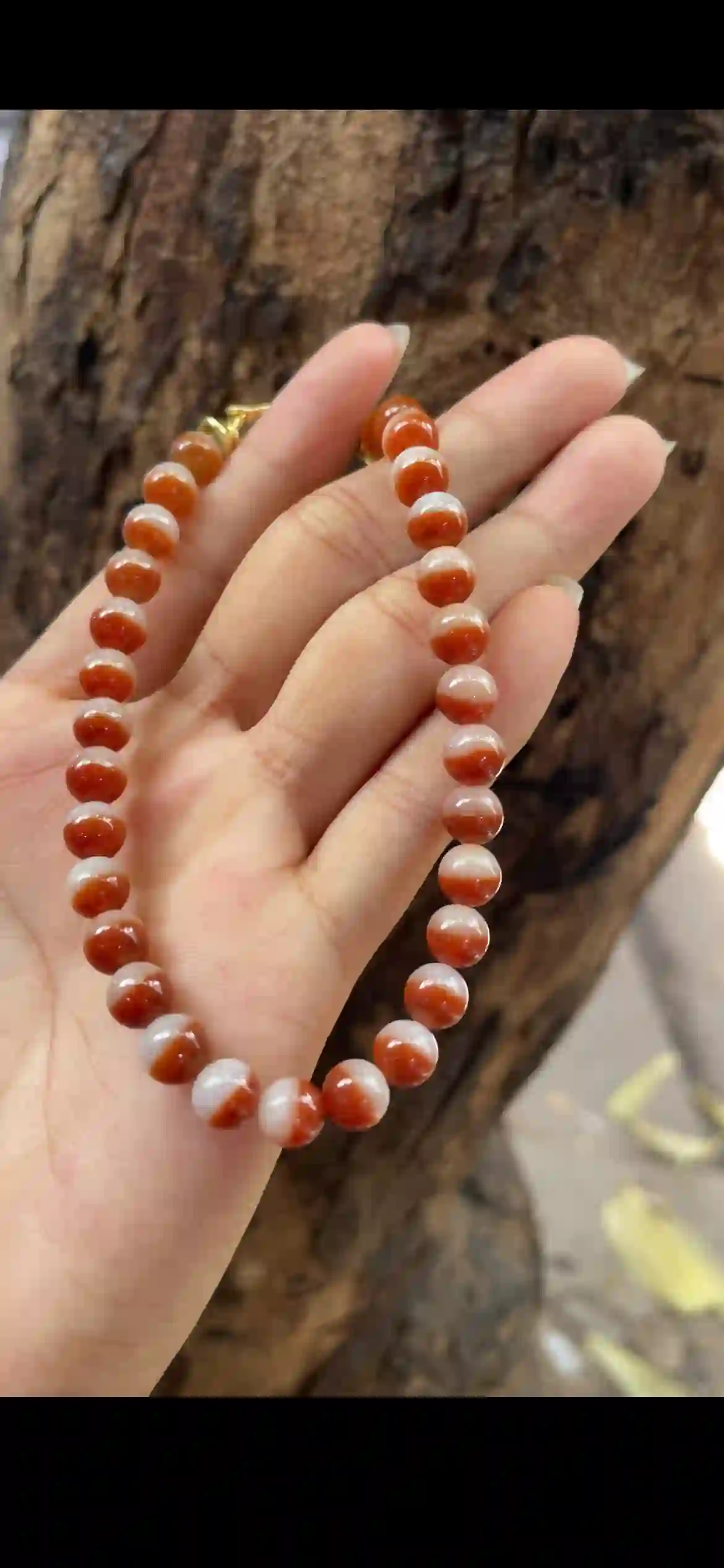 Half-Red Half-White Red Jadeite Bead Bracelet with Gold Clasp | Myanmar Jadeite reference #10350001