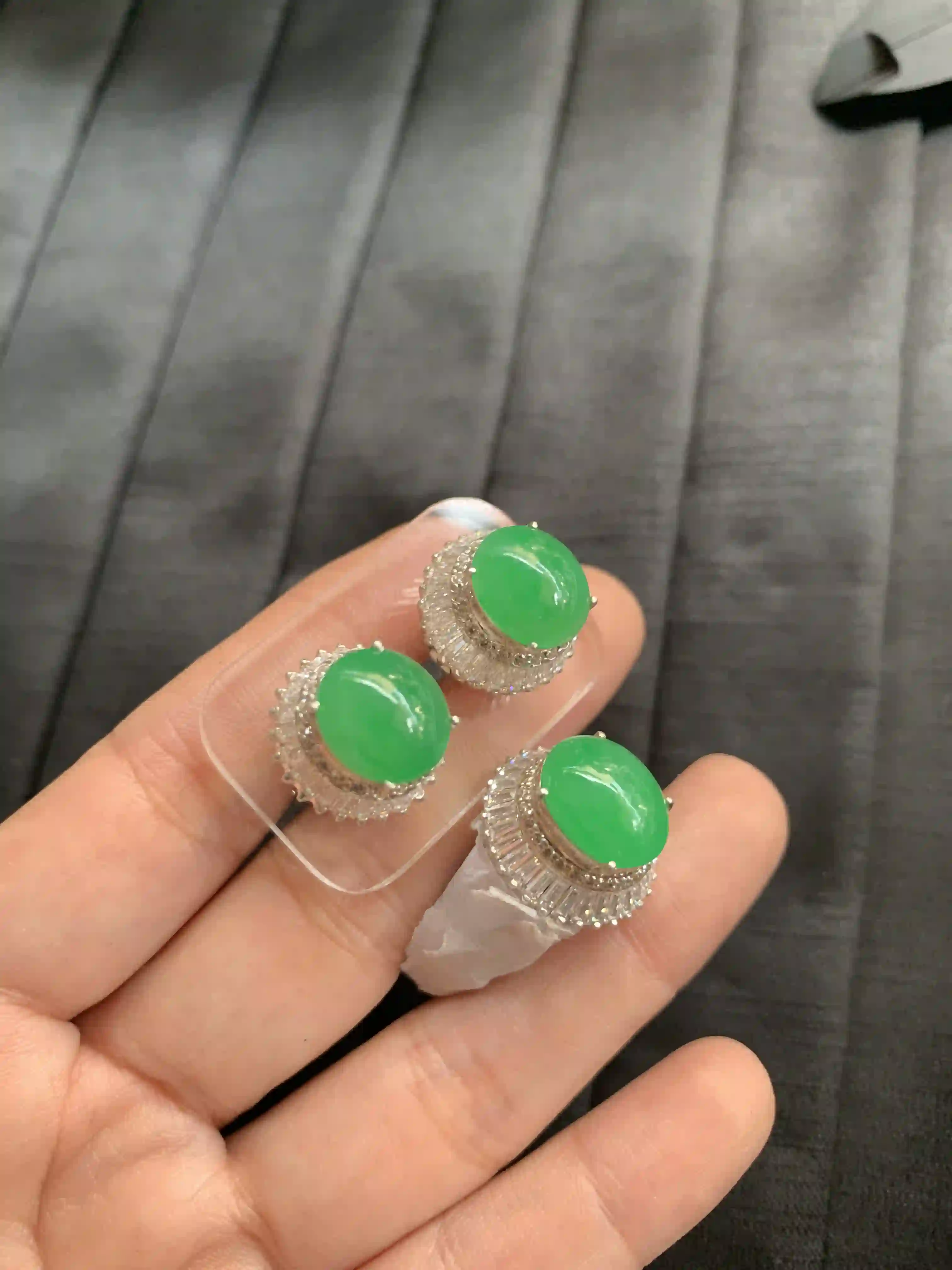 Natural Vivid Green Jadeite Jewelry Set, view 2 | Myanmar Jadeite reference #2460005