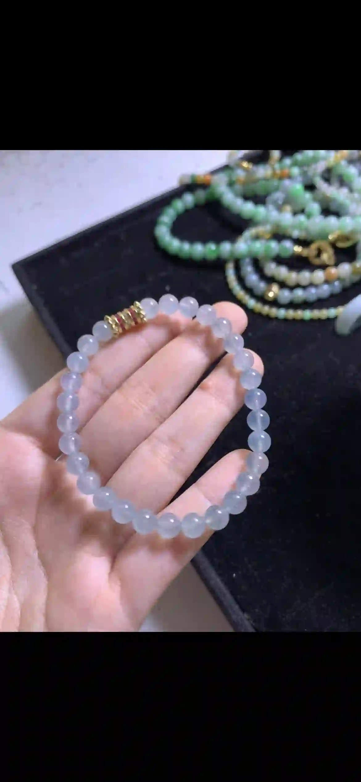 High-Clarity Icy Pale Lavender Jadeite Bead Bracelet | Myanmar Jadeite reference #16950001