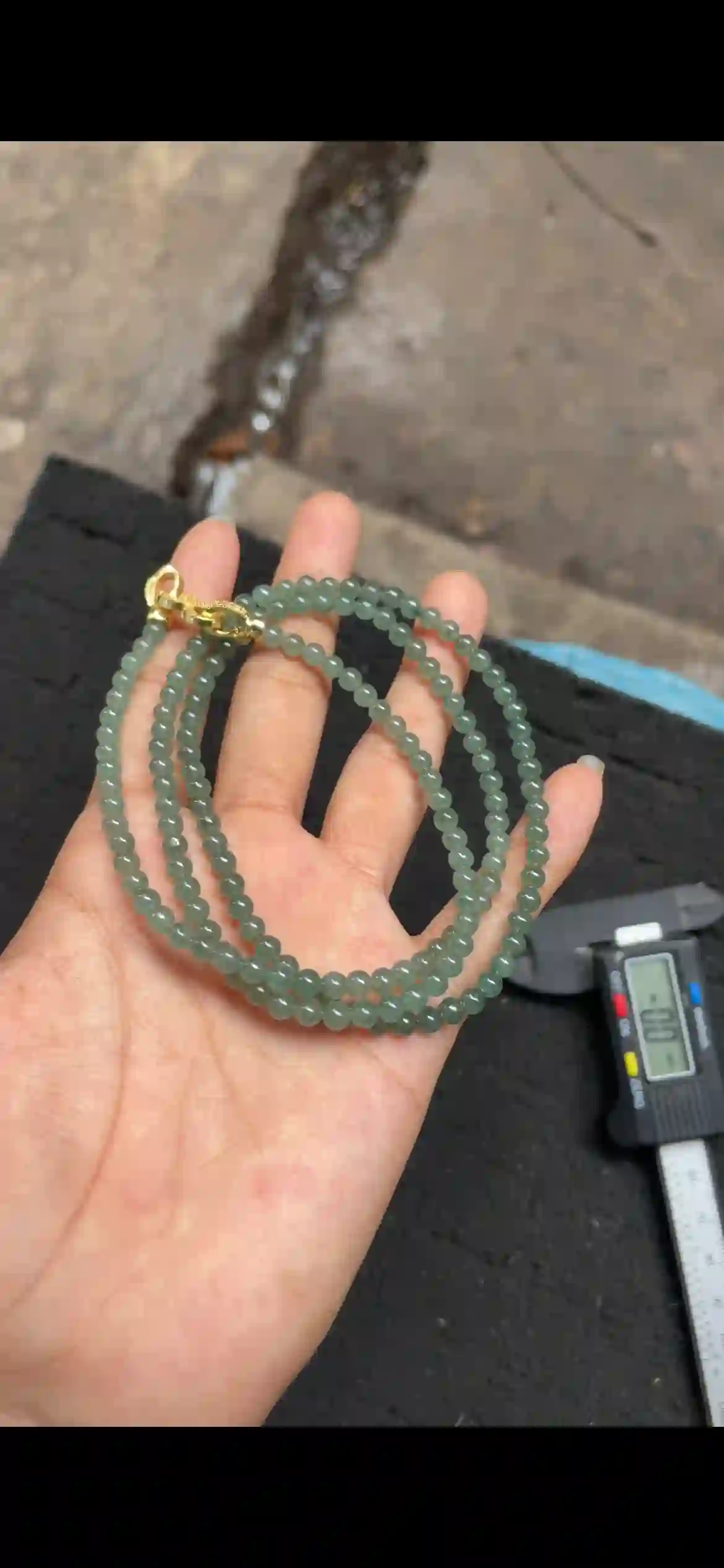 Translucent Deep Green Jadeite Beaded Necklace with Gold Clasp | Myanmar Jadeite reference #4410001