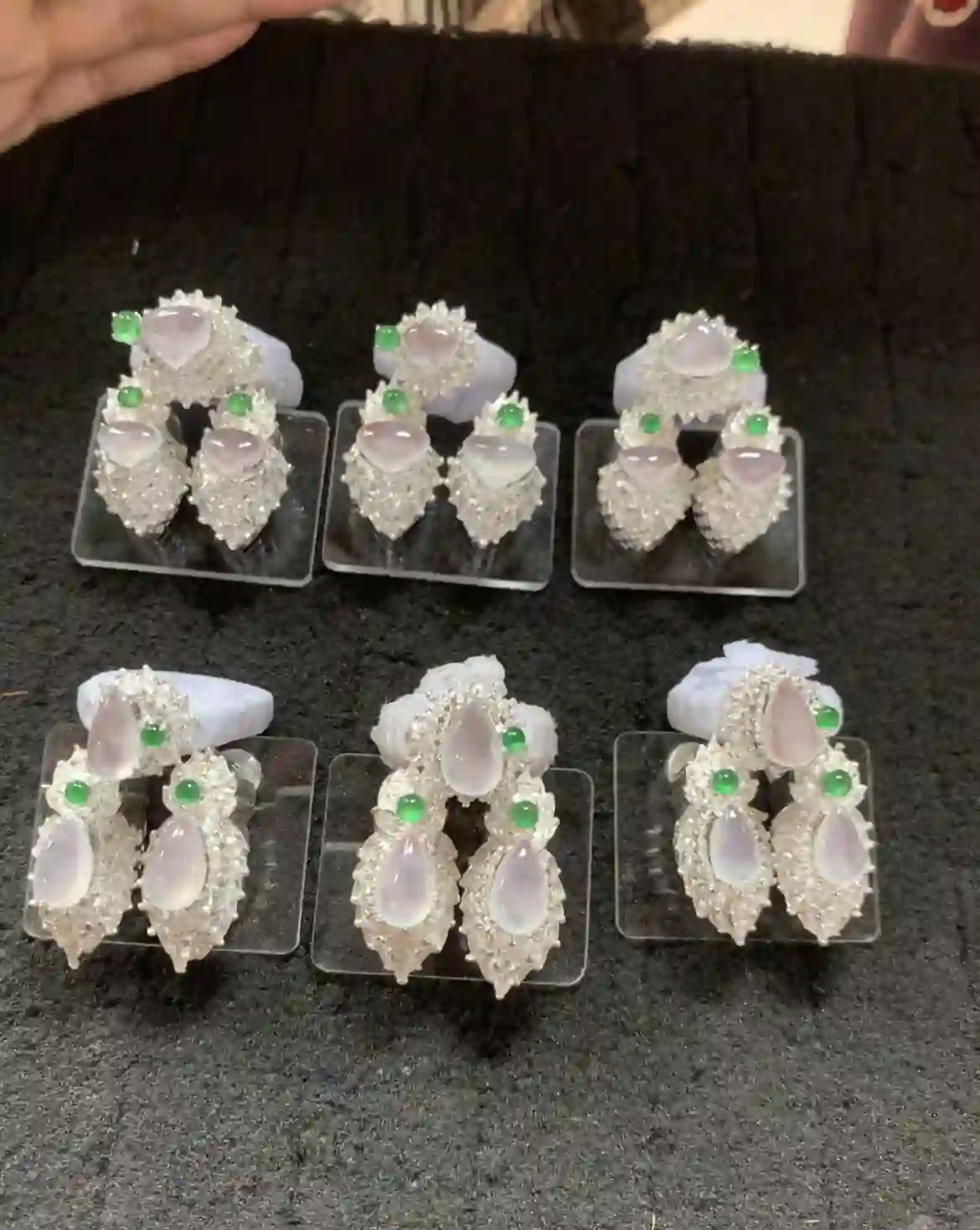 Icy Jade Jewelry Set with Green Accents | Myanmar Jadeite reference #2160001