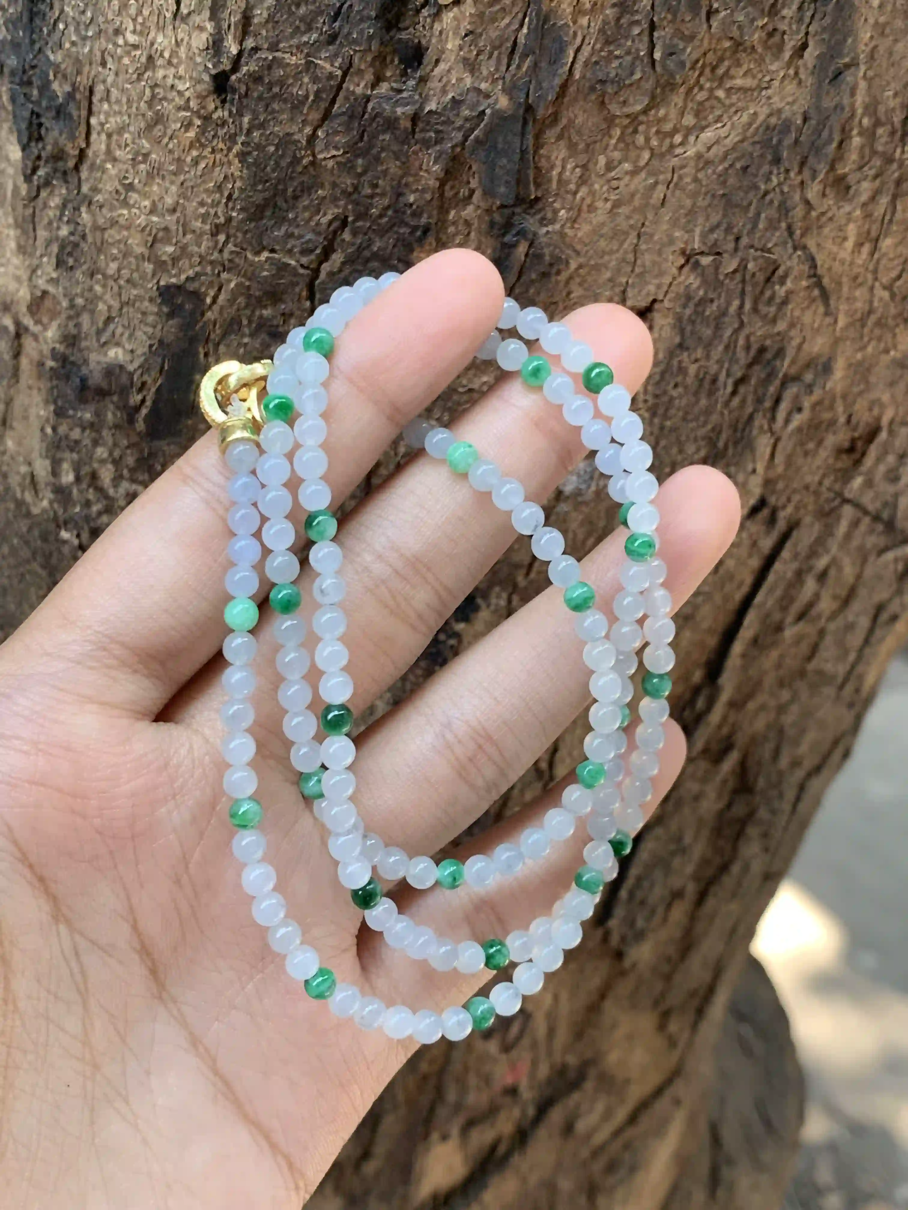 Natural White & Green Jade Beaded Necklace | Myanmar Jadeite reference #2220006