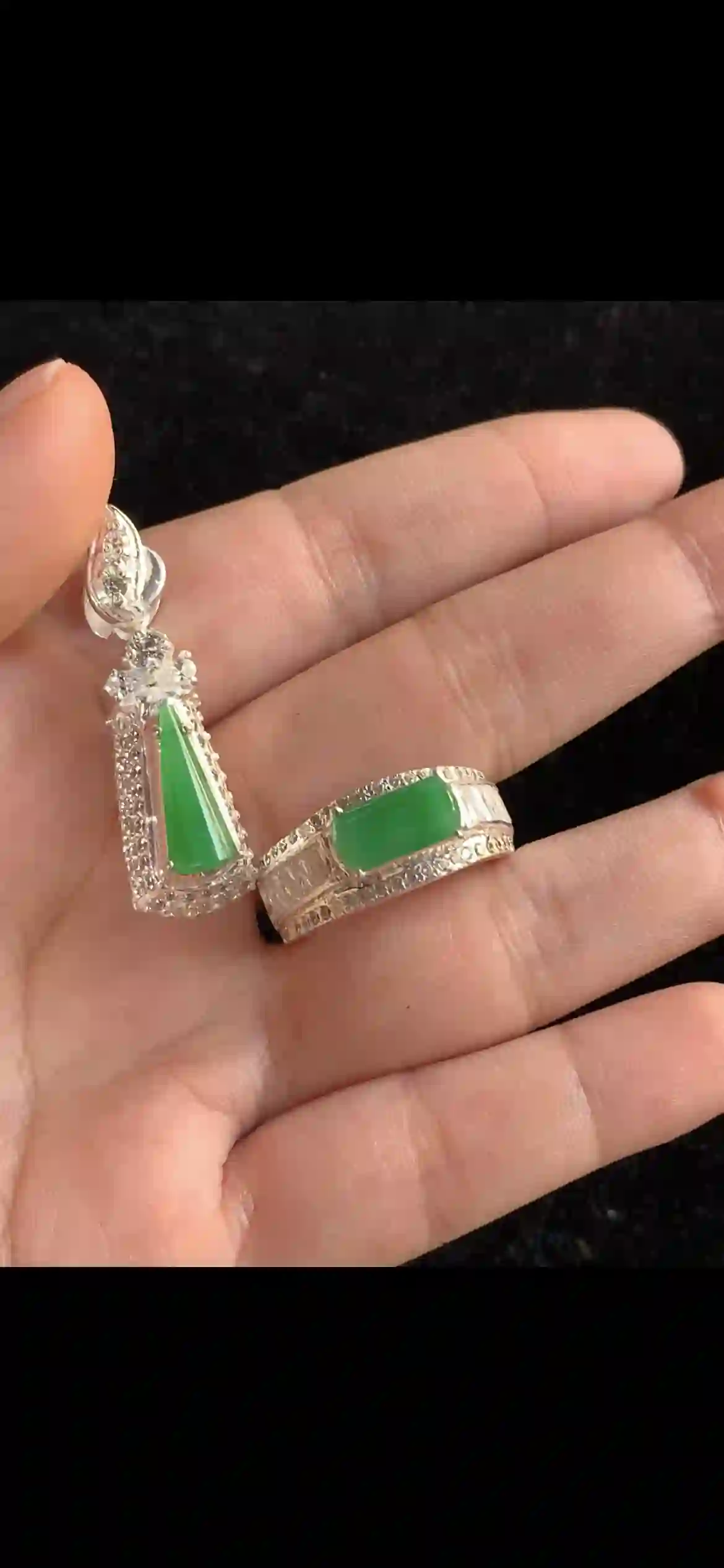 Emerald Green Jade Pendant & Saddle Ring Set with Diamond Accents | Myanmar Jadeite reference #36900001