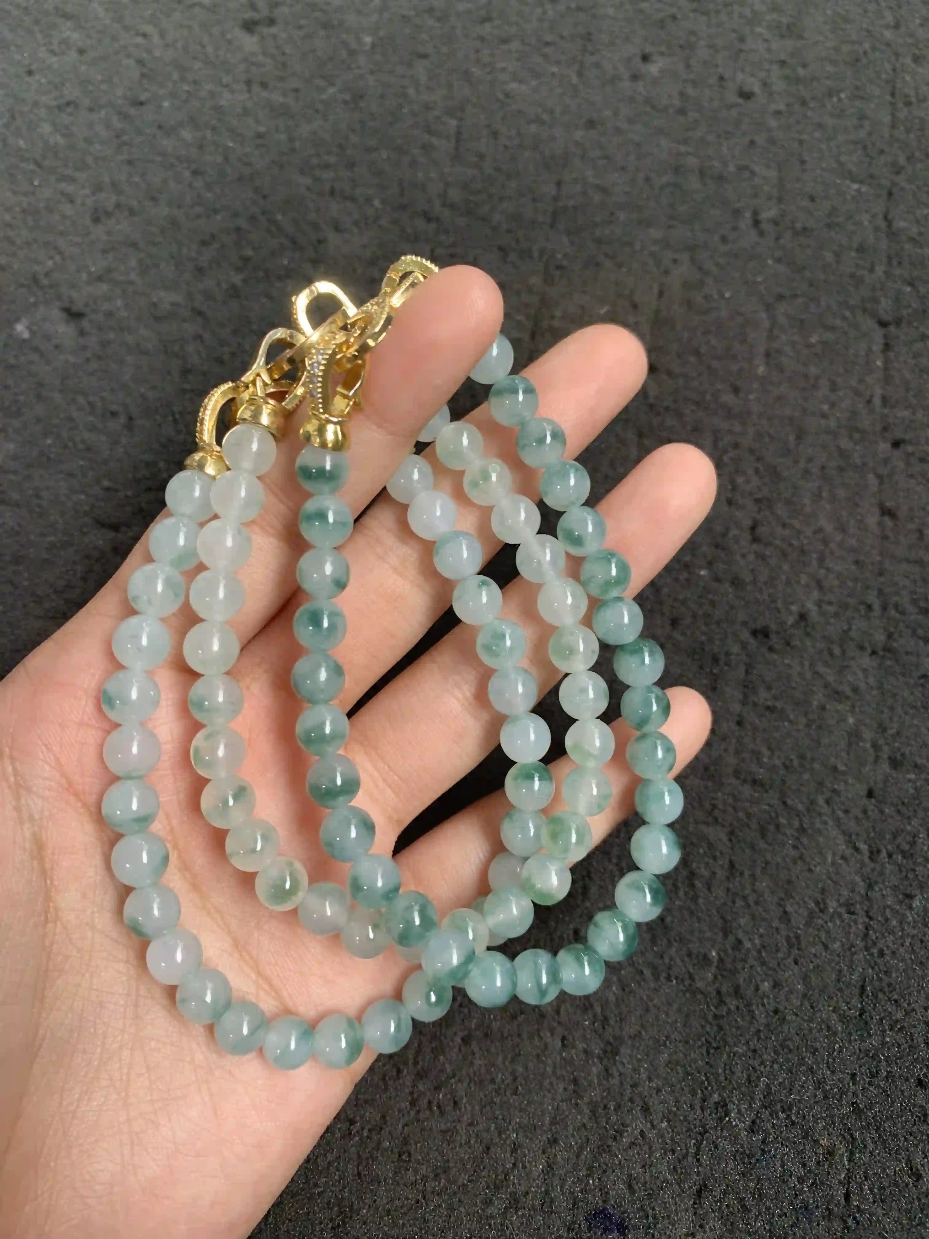  Natural Jadeite Beaded Necklace with Gold Clasp | Myanmar Jadeite reference #810001